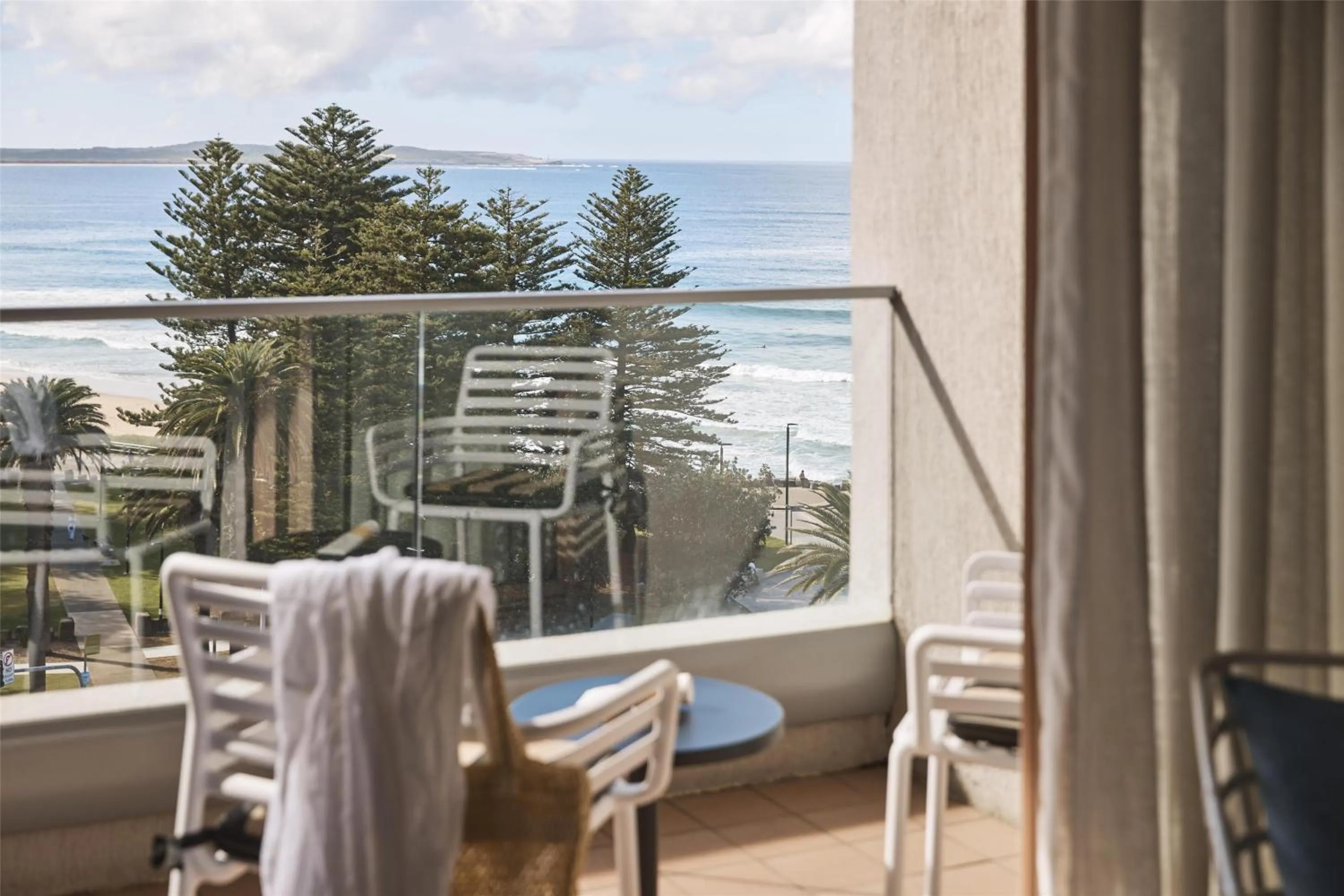 Bedroom in Rydges Cronulla Beachside