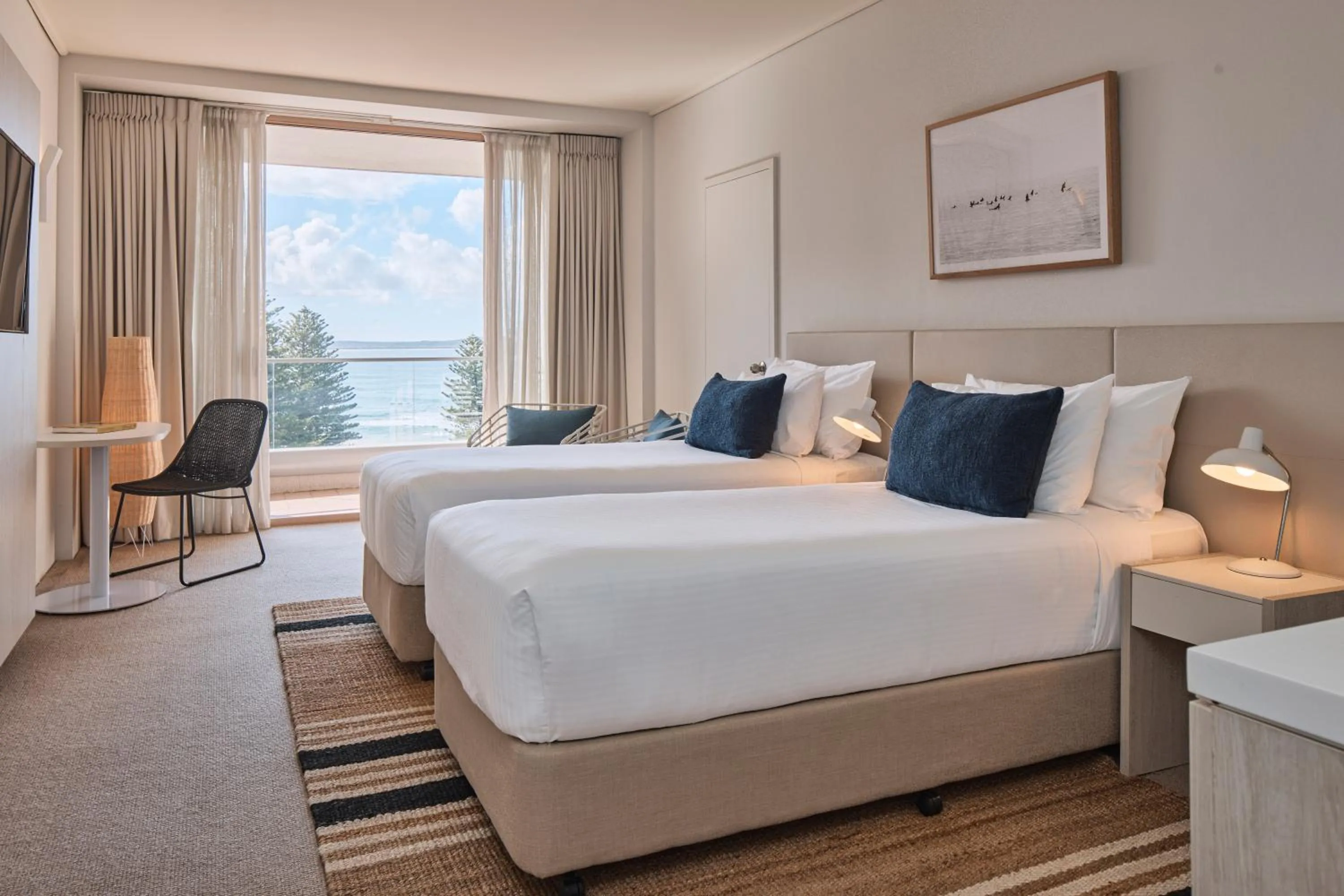 Bed in Rydges Cronulla Beachside