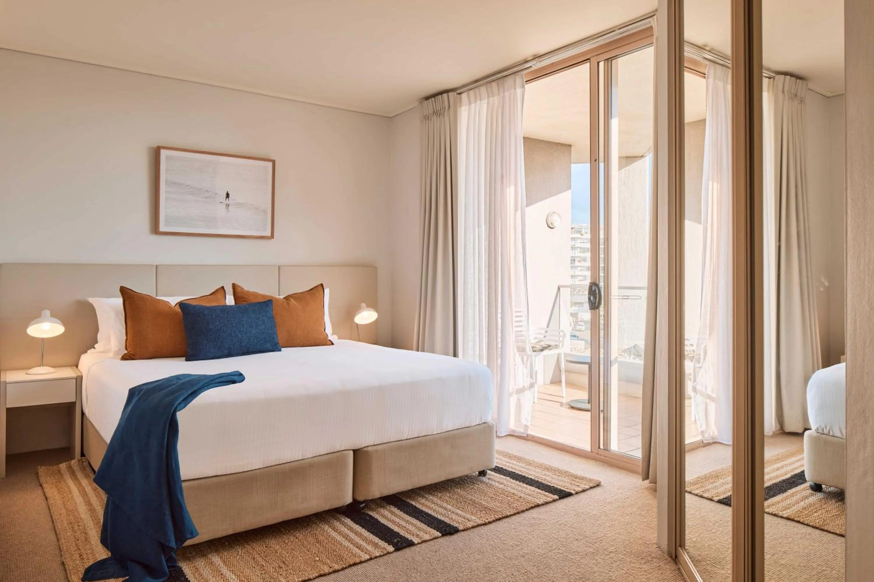 Bed in Rydges Cronulla Beachside