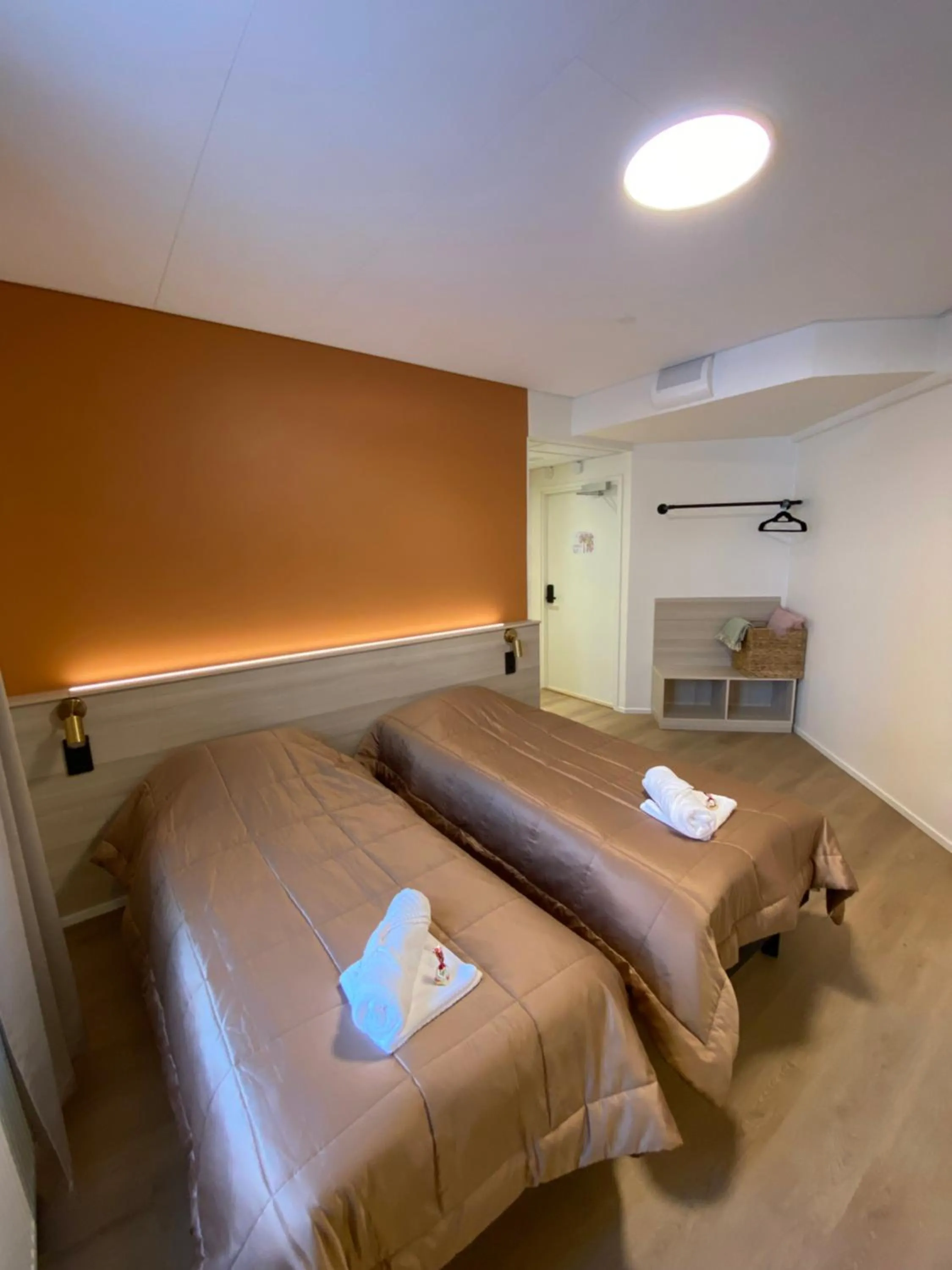 Bedroom, Bed in EC-Hostel