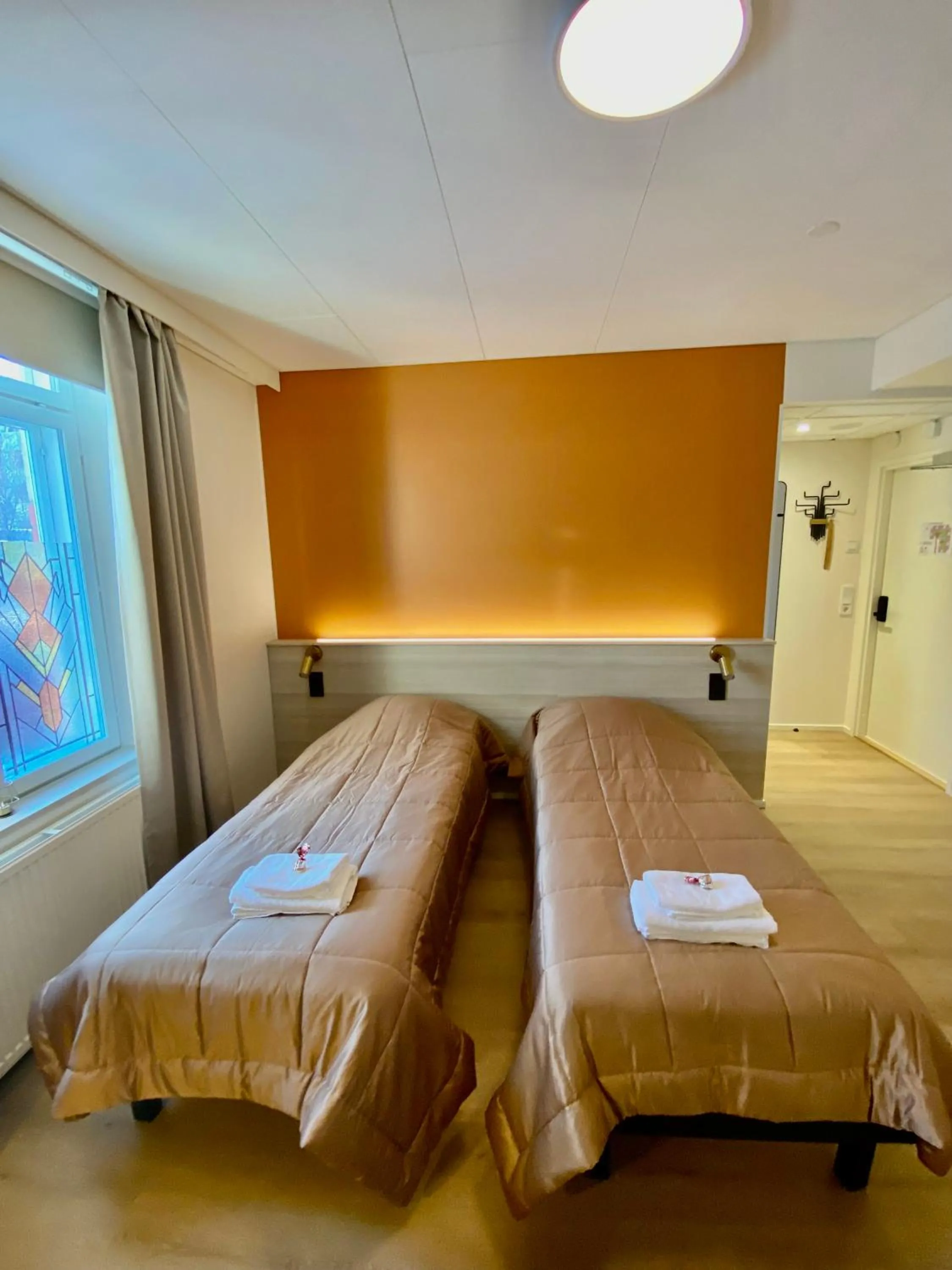 Bedroom, Bed in EC-Hostel