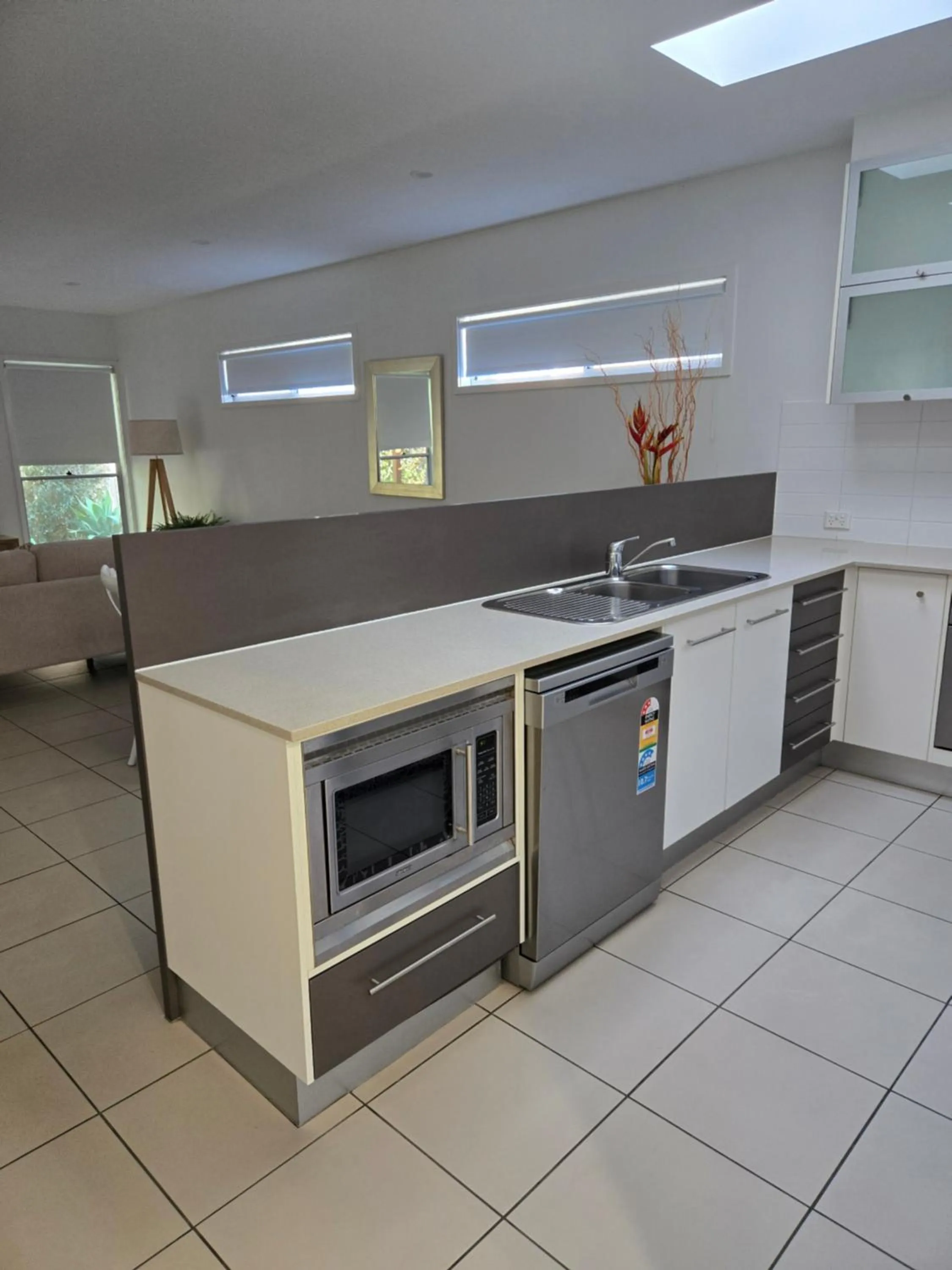 Kitchen or kitchenette in Quarterdecks Retreat