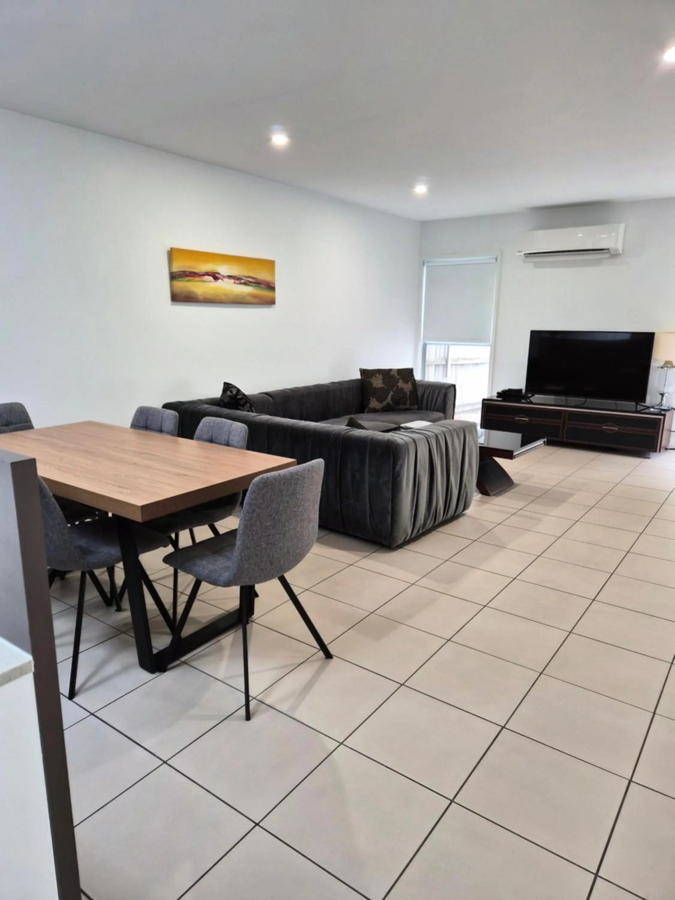 Dining area in Quarterdecks Retreat