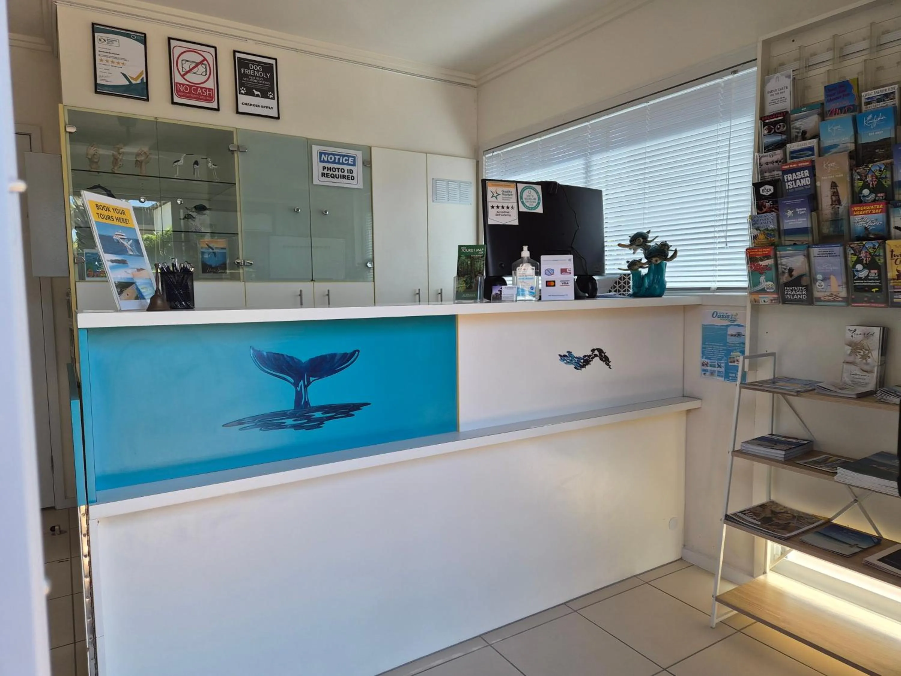 Lobby or reception in Quarterdecks Retreat