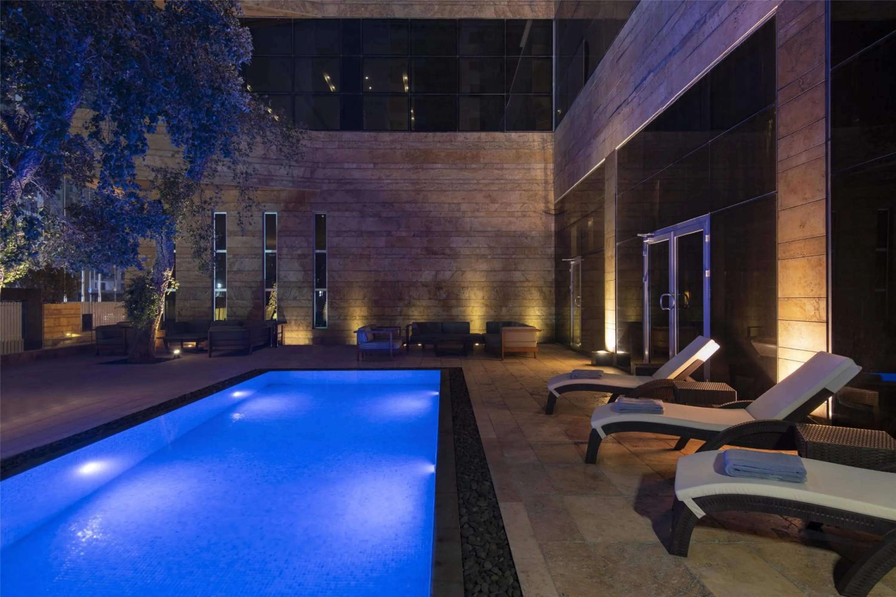 Pool view in Bristoria Hotel Erbil