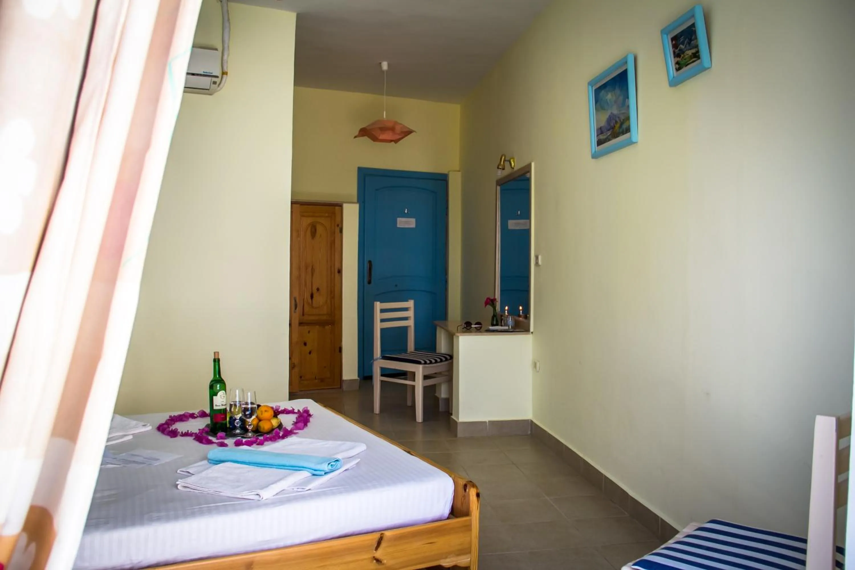 Photo of the whole room, Bed in El Primo Hotel Dahab