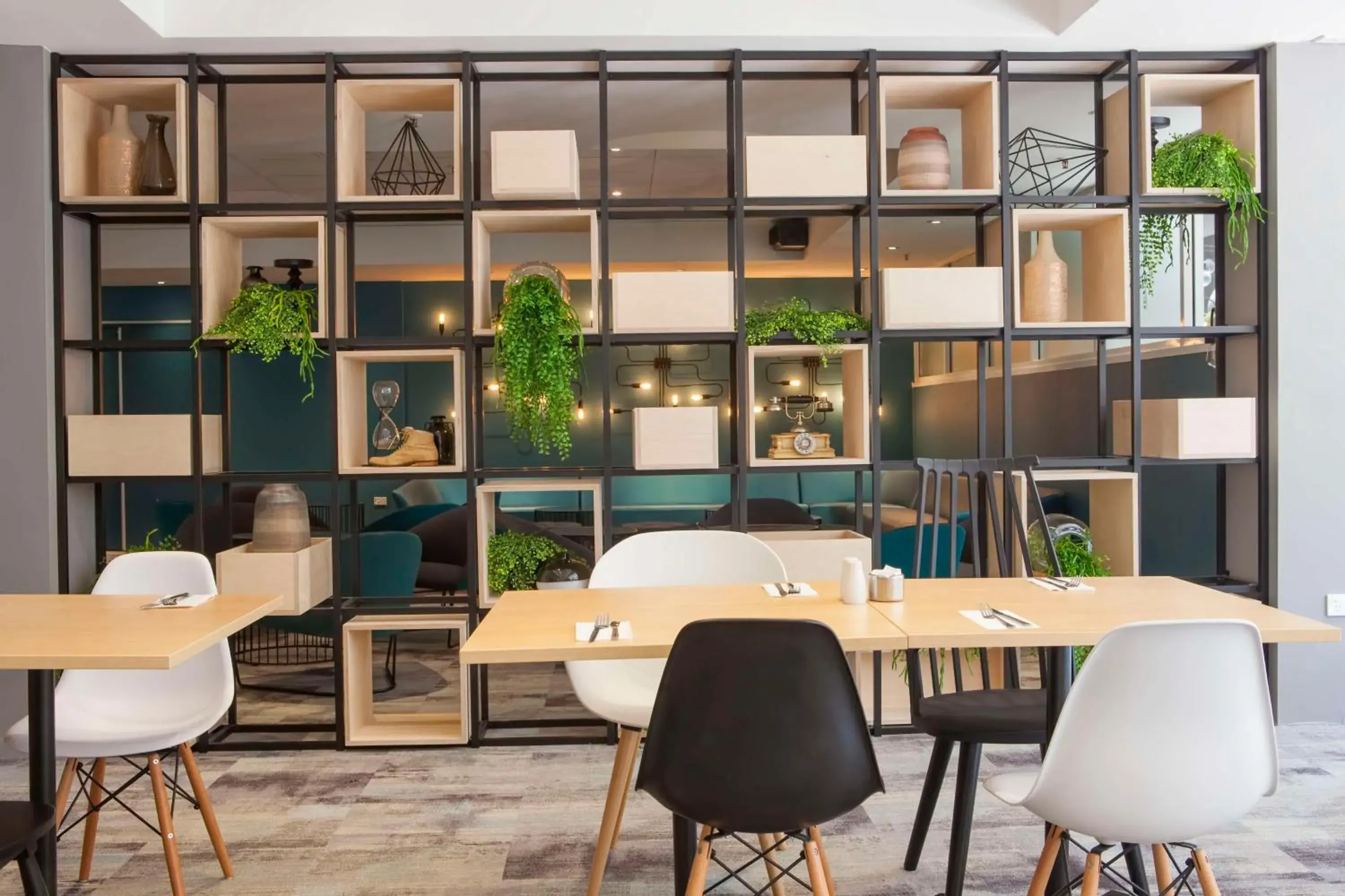 Restaurant/places to eat in Metro Aspire Hotel Sydney Restaurant/places to eat in Metro Aspire Hotel Sydney