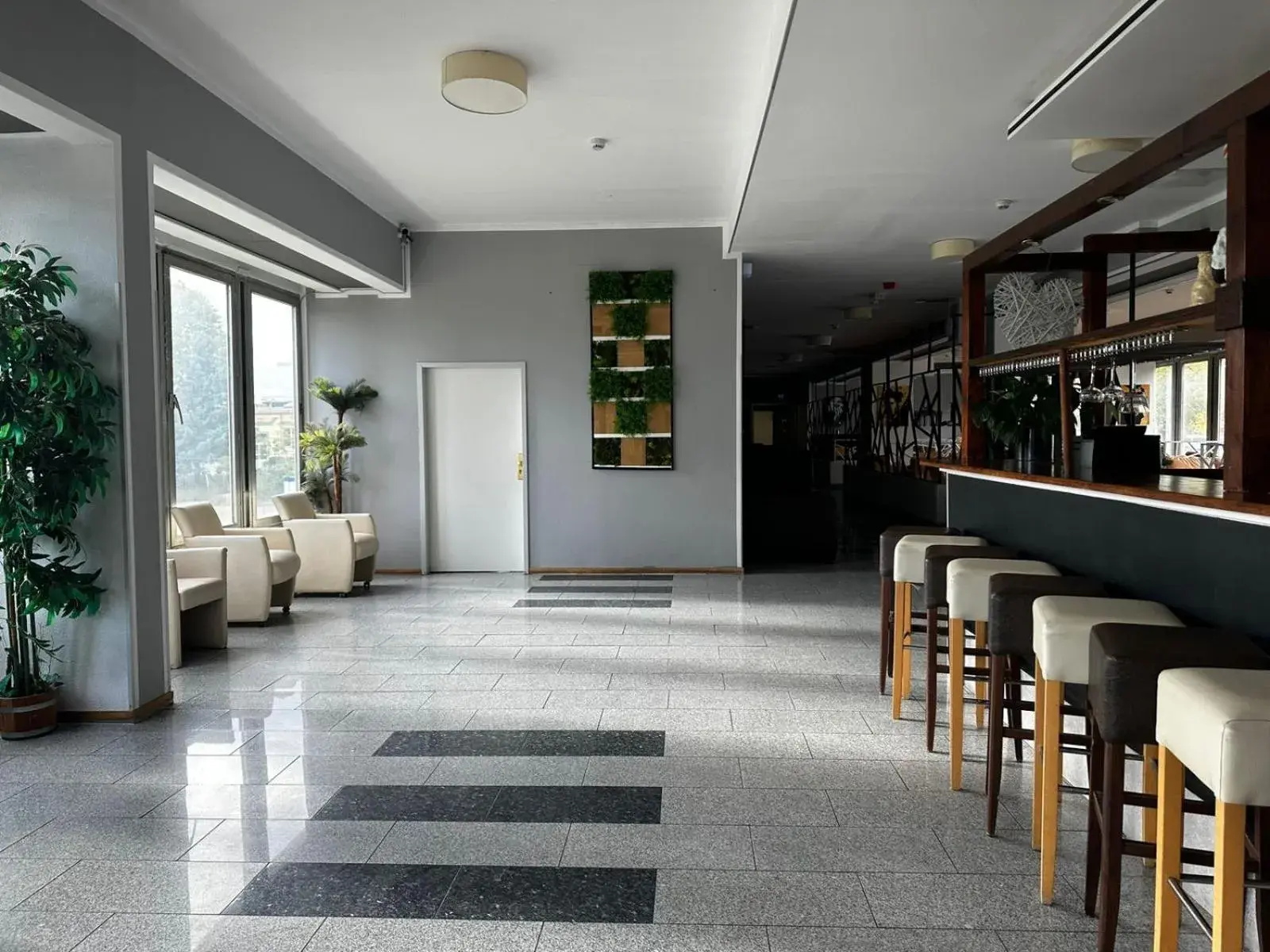 Lobby or reception in Ootel.com Lobby or reception in Ootel.com