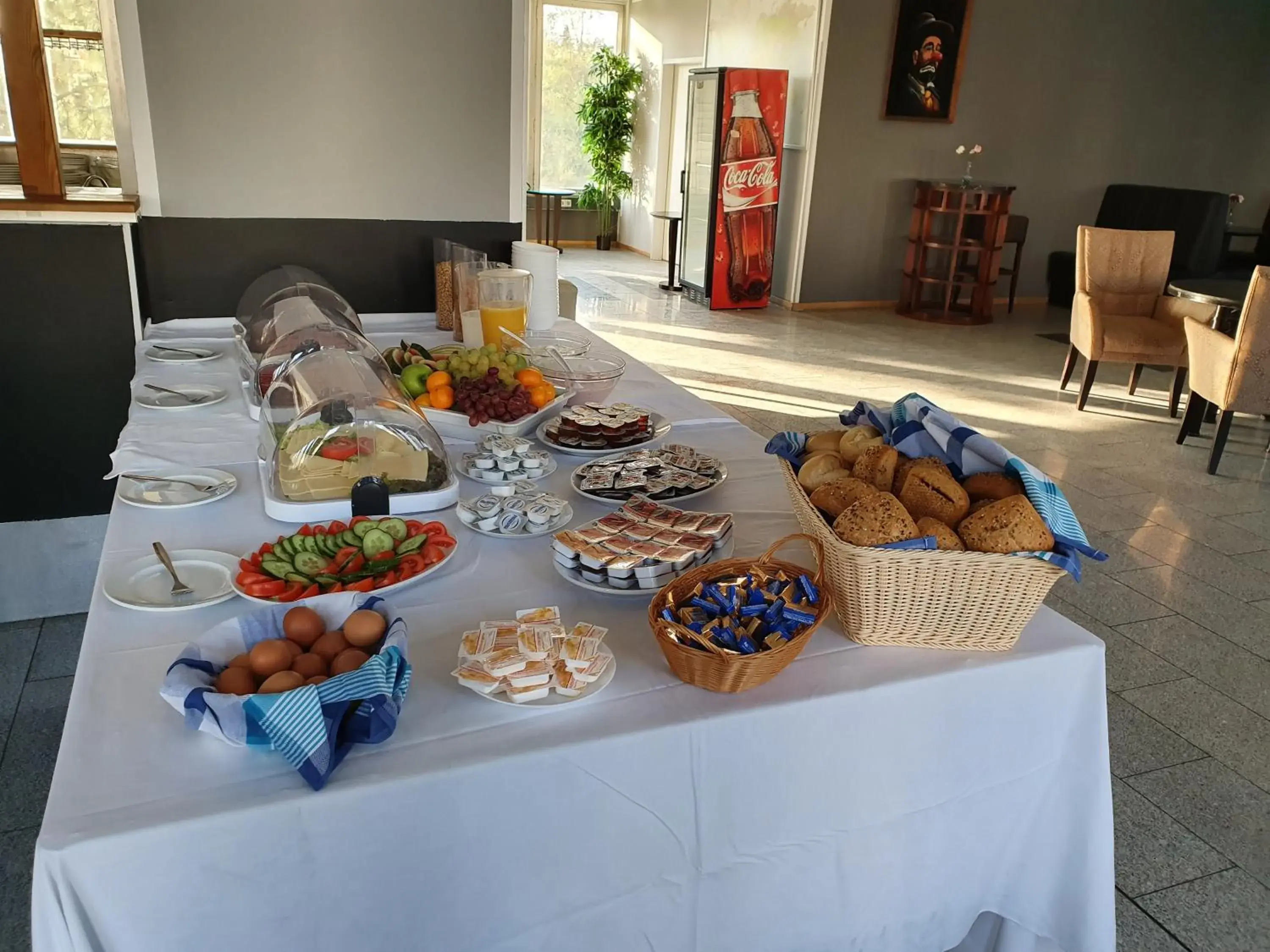 Food and drinks in Ootel.com Food and drinks in Ootel.com