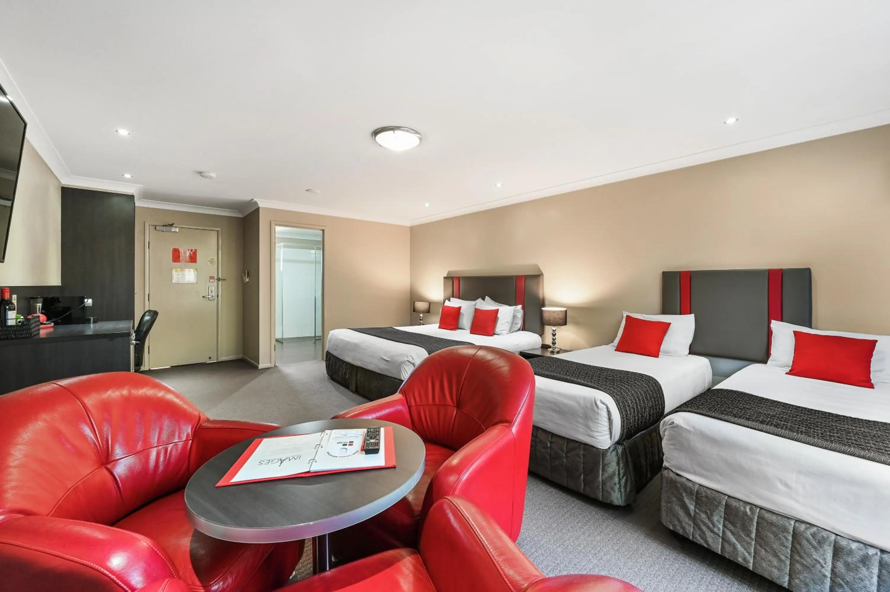 Bed in Platinum International