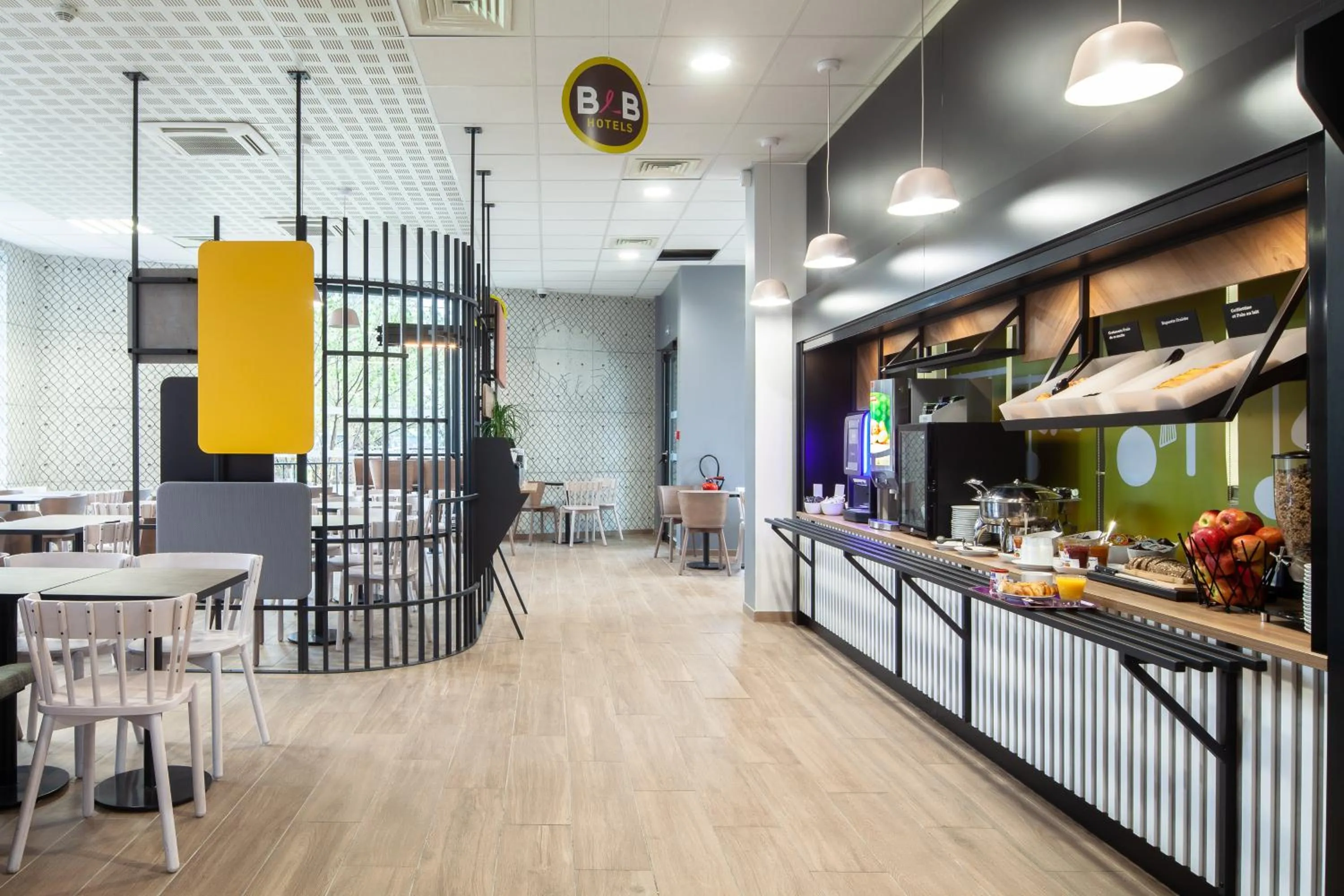 Buffet breakfast in B&B HOTEL Paris Gennevilliers Asnières