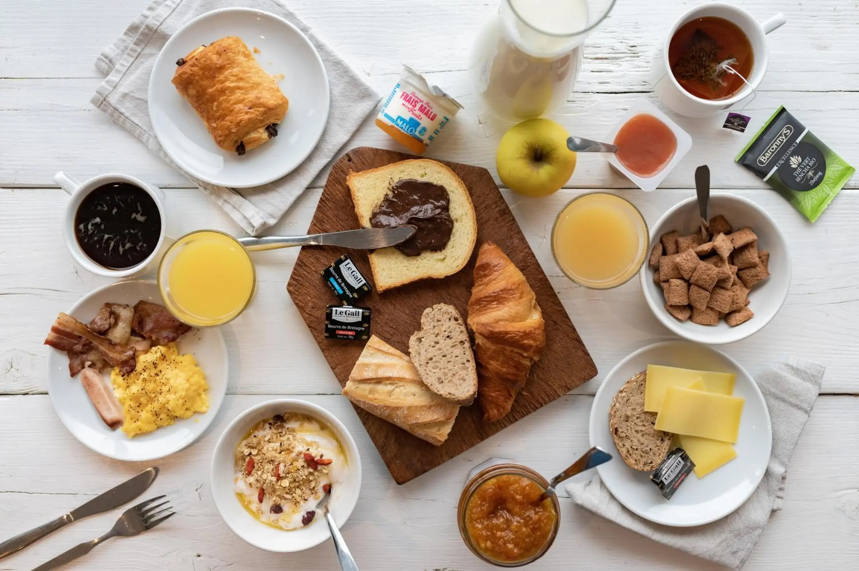 Buffet breakfast, Breakfast in B&B Hotel PARIS GENNEVILLIERS ASNIERES