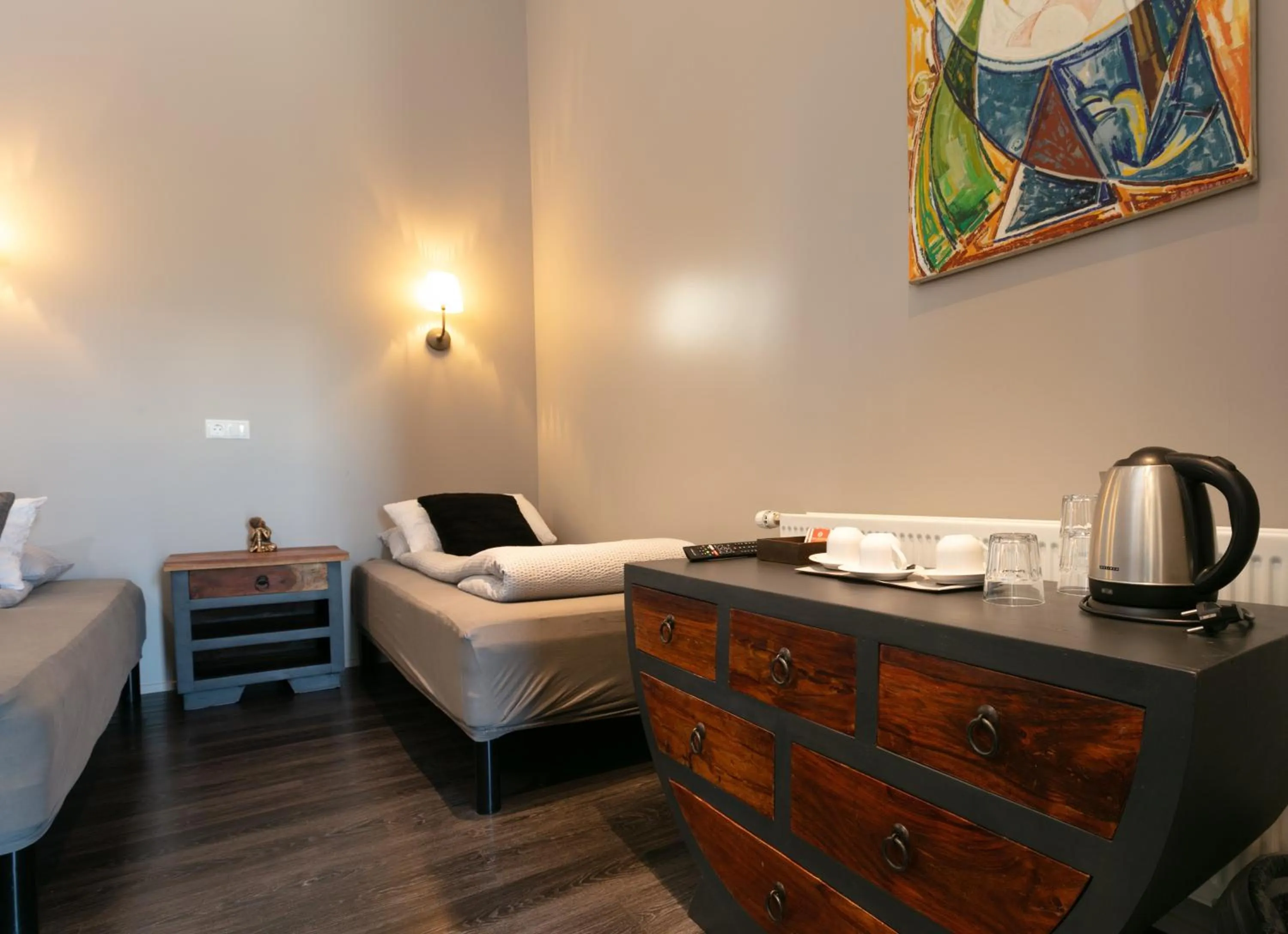 Bed in Karuna Guesthouse