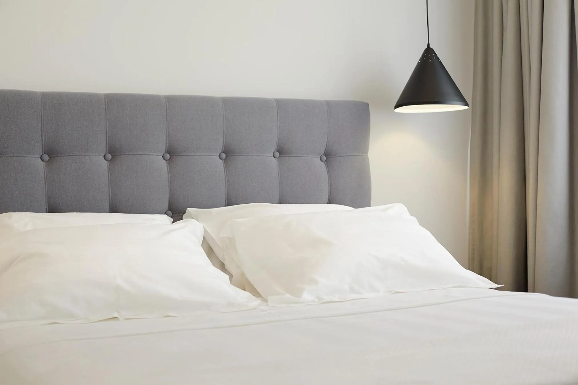 Bedroom, Bed in The Artist Athens