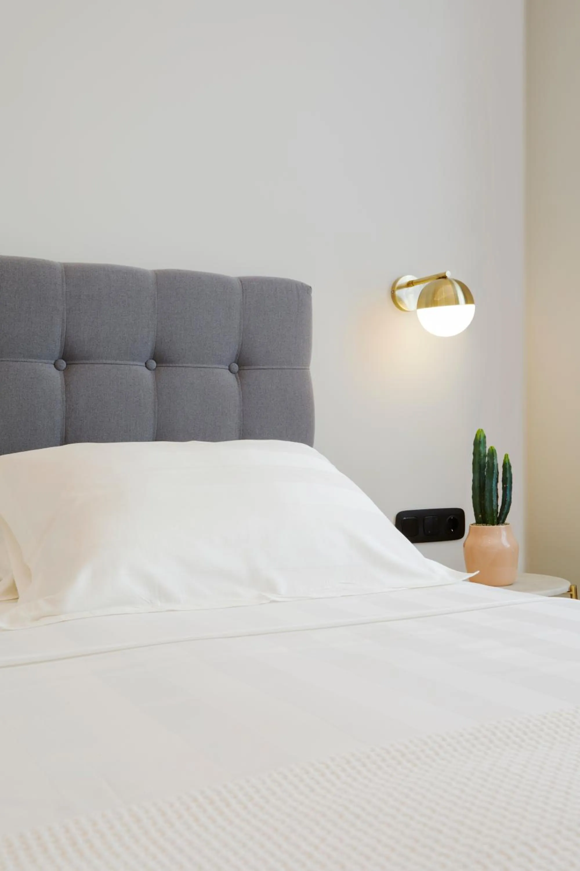 Bedroom, Bed in The Artist Athens