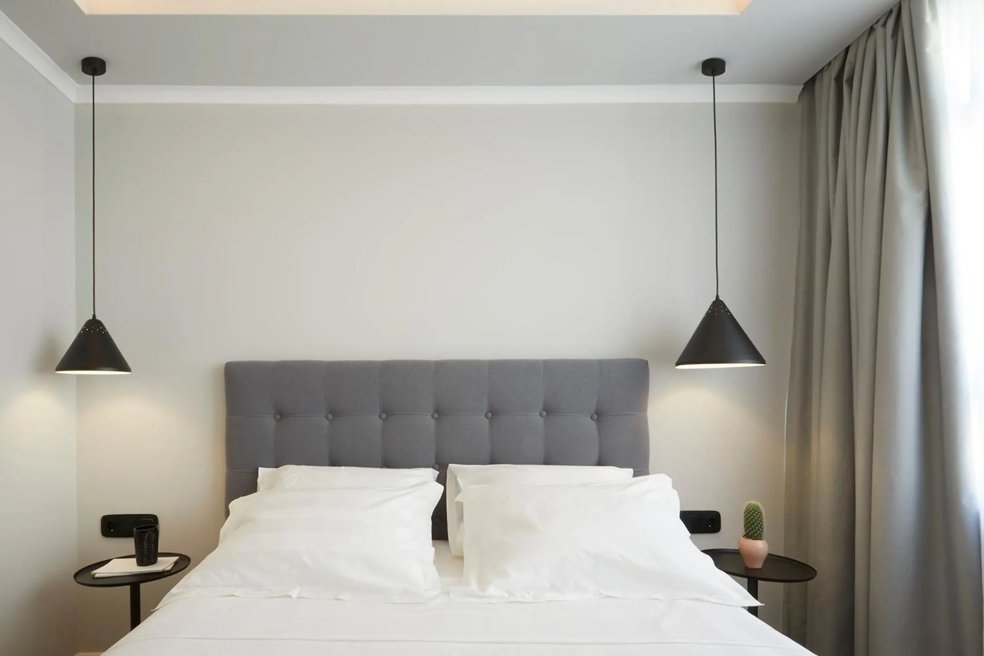 Bedroom, Bed in The Artist Athens