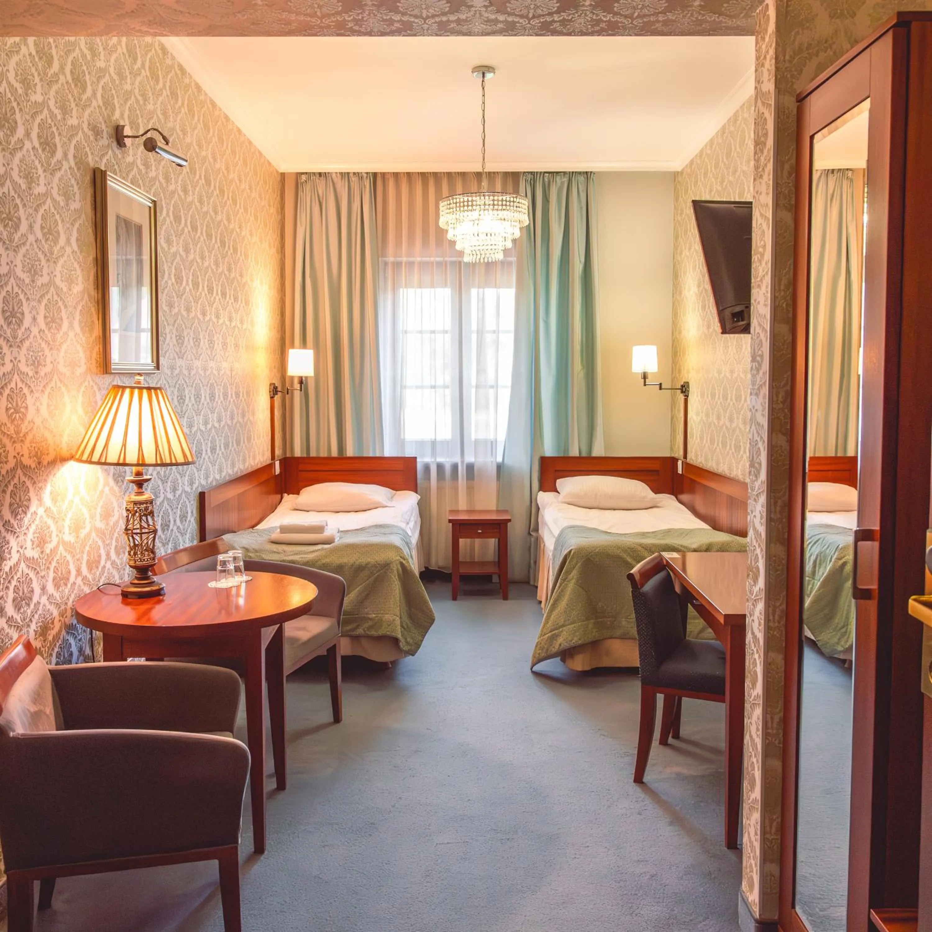 Photo of the whole room, Bed in Hotel Skala