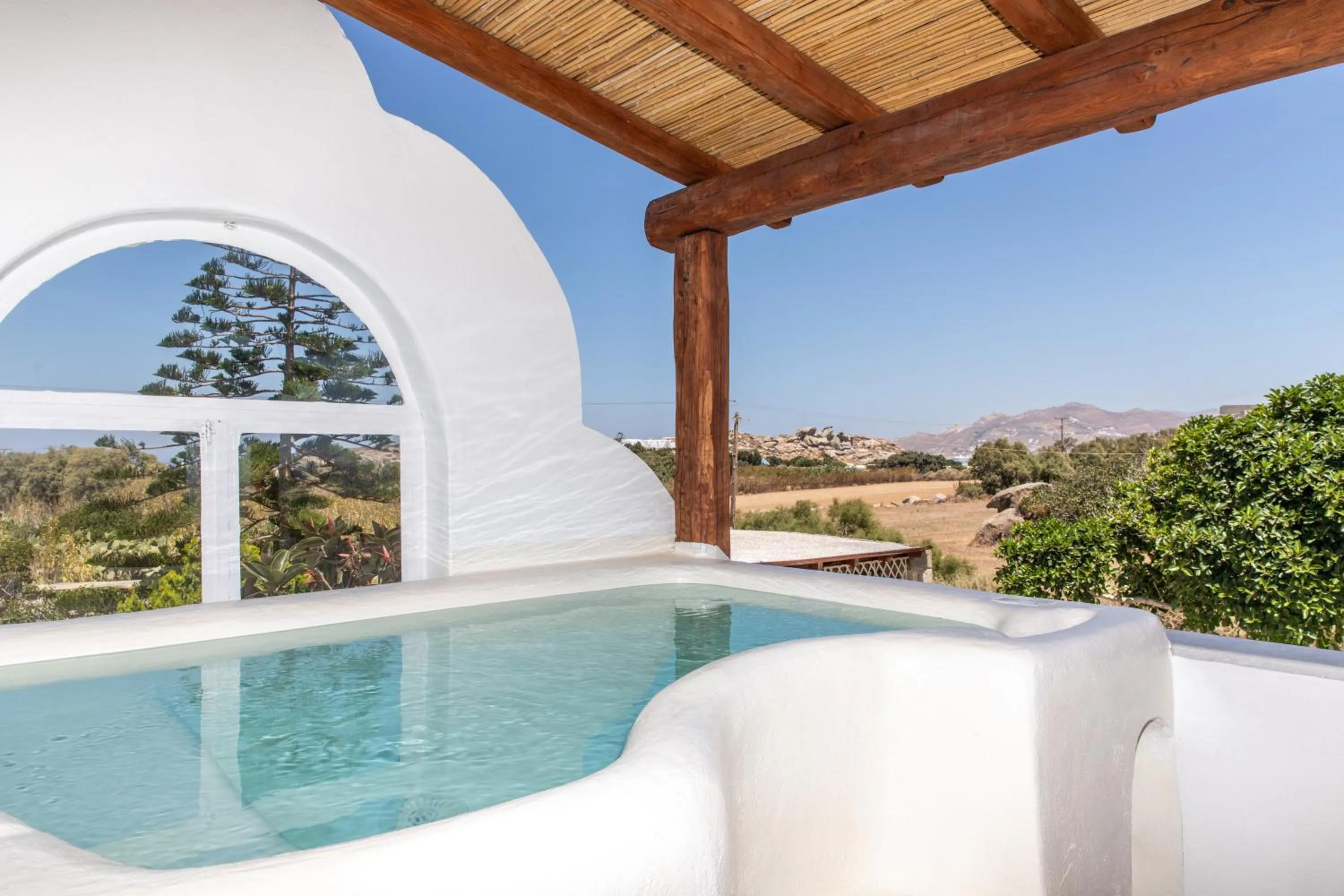 Thea Suites Naxos