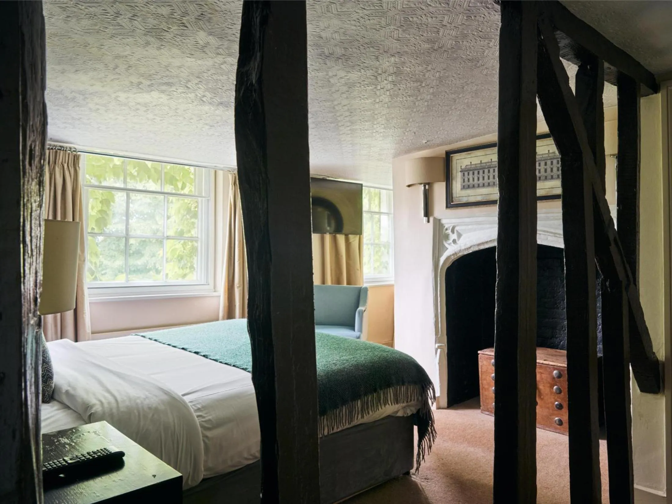 Bed in The Talbot Inn