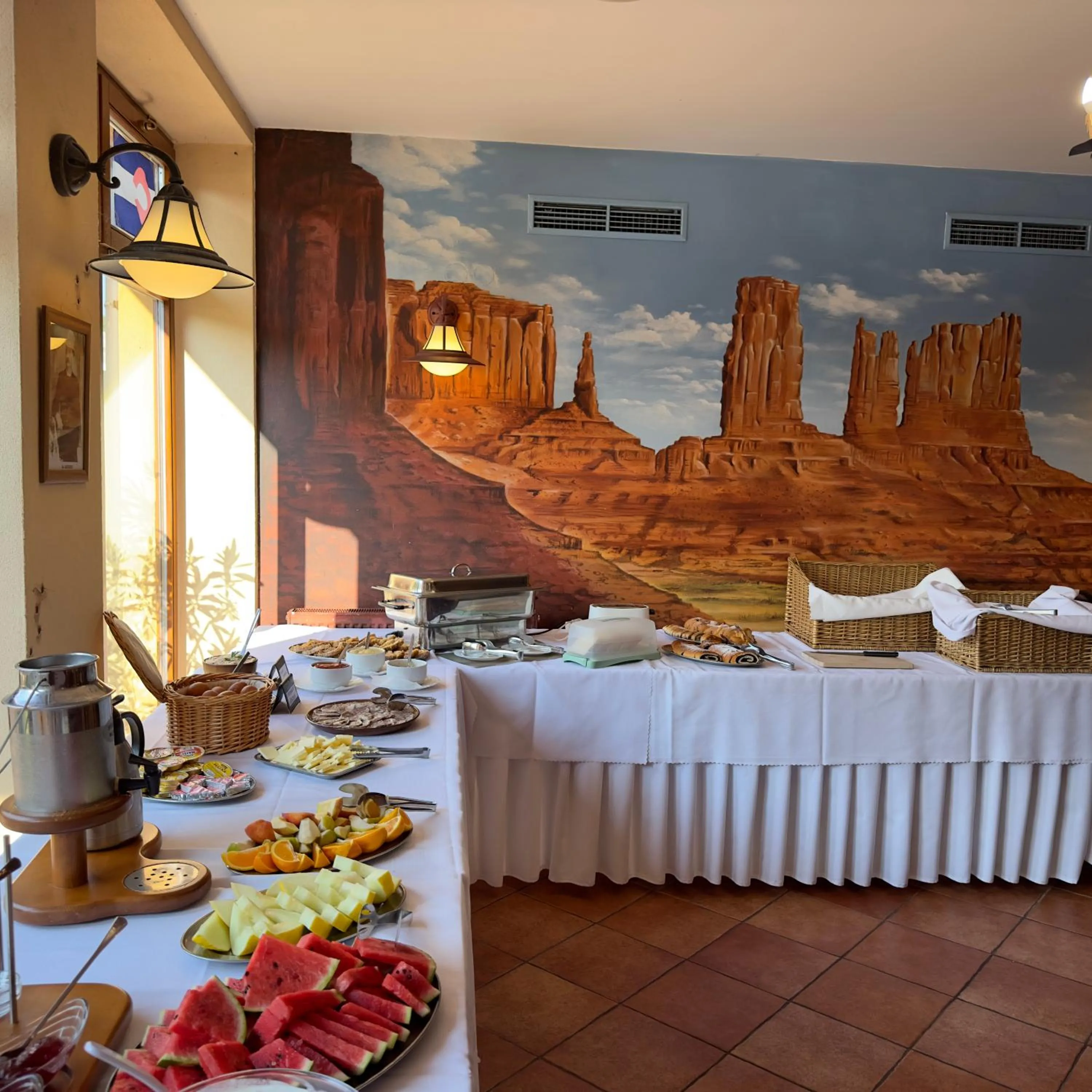 Buffet breakfast in Country Saloon Belá