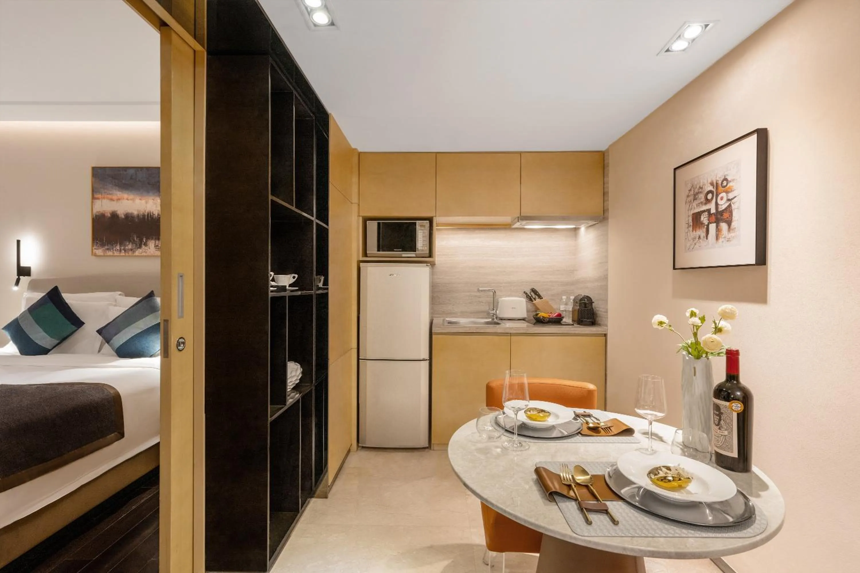 Kitchen or kitchenette in Kempinski The One Suites Hotel Shanghai Downtown