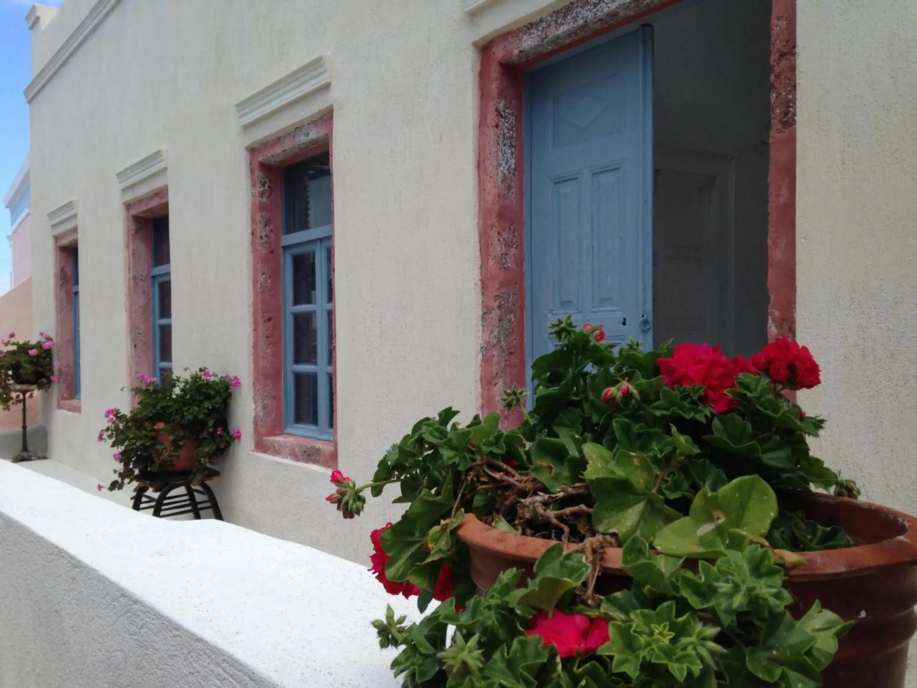 Facade/entrance in Marcos Rooms Facade/entrance in Marcos Rooms