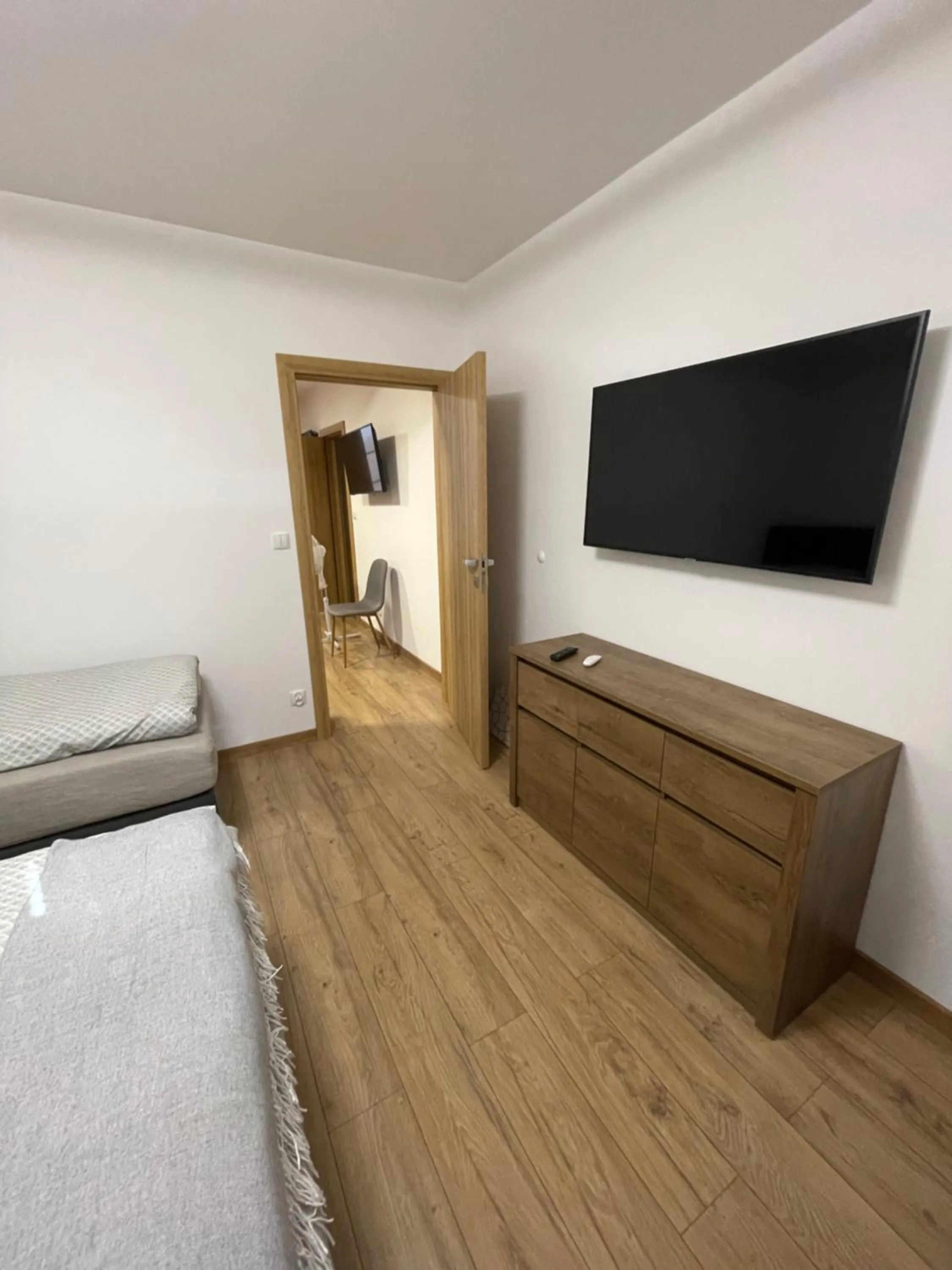 Bed in Route 7 Rooms