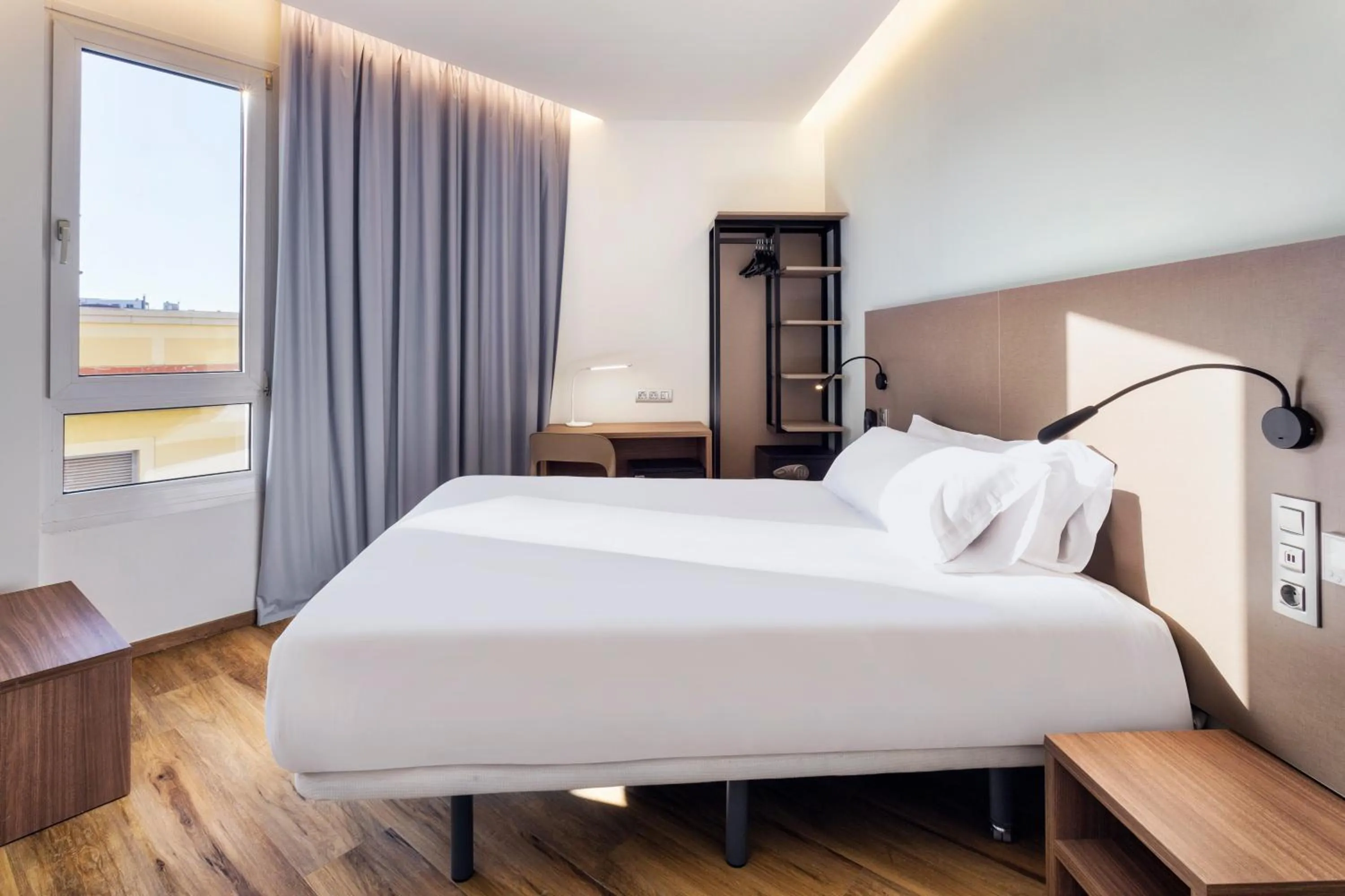 Bed in B&B HOTEL Tarragona Centro Urbis