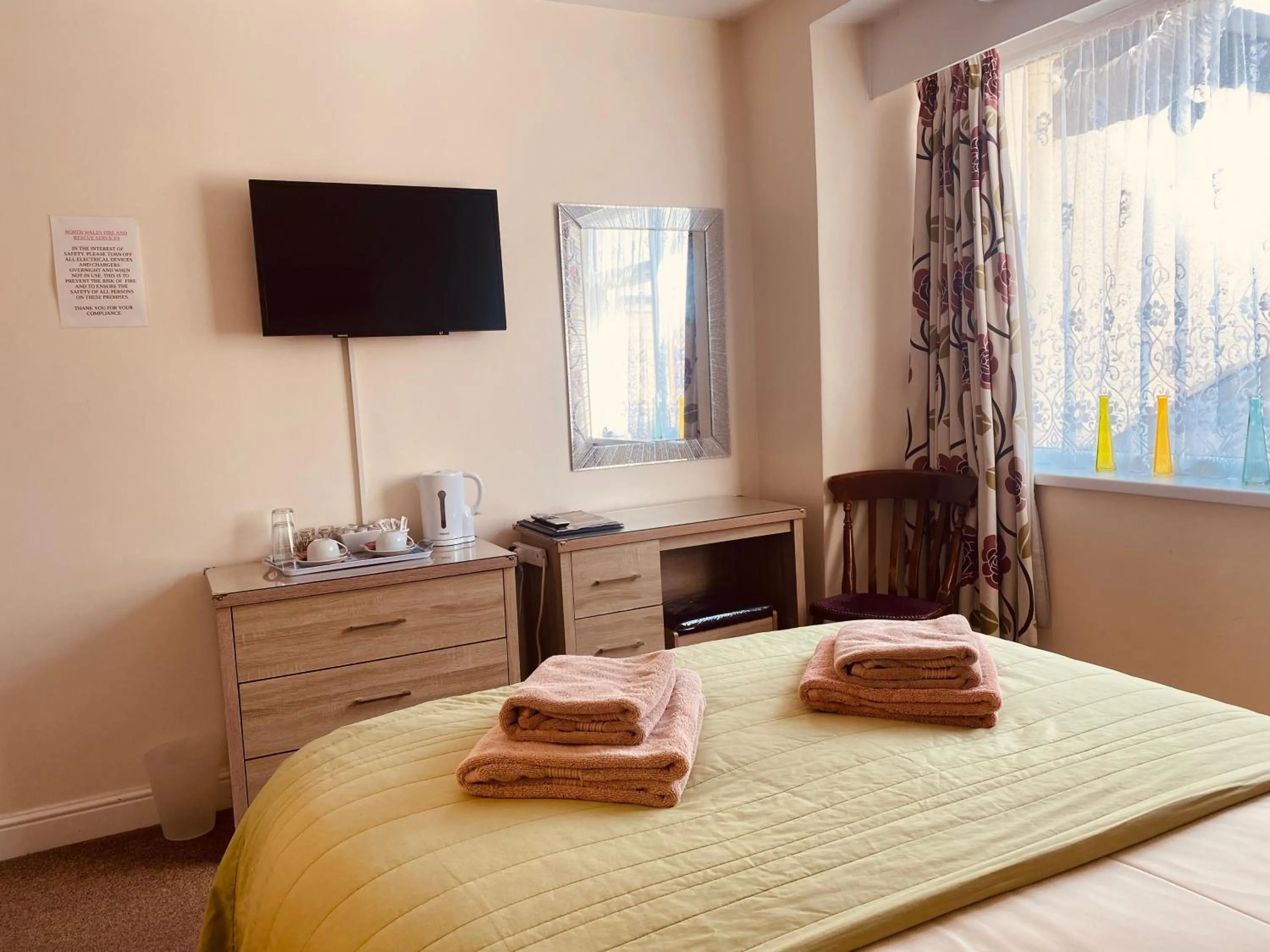 Bedroom, Bed in The Haven