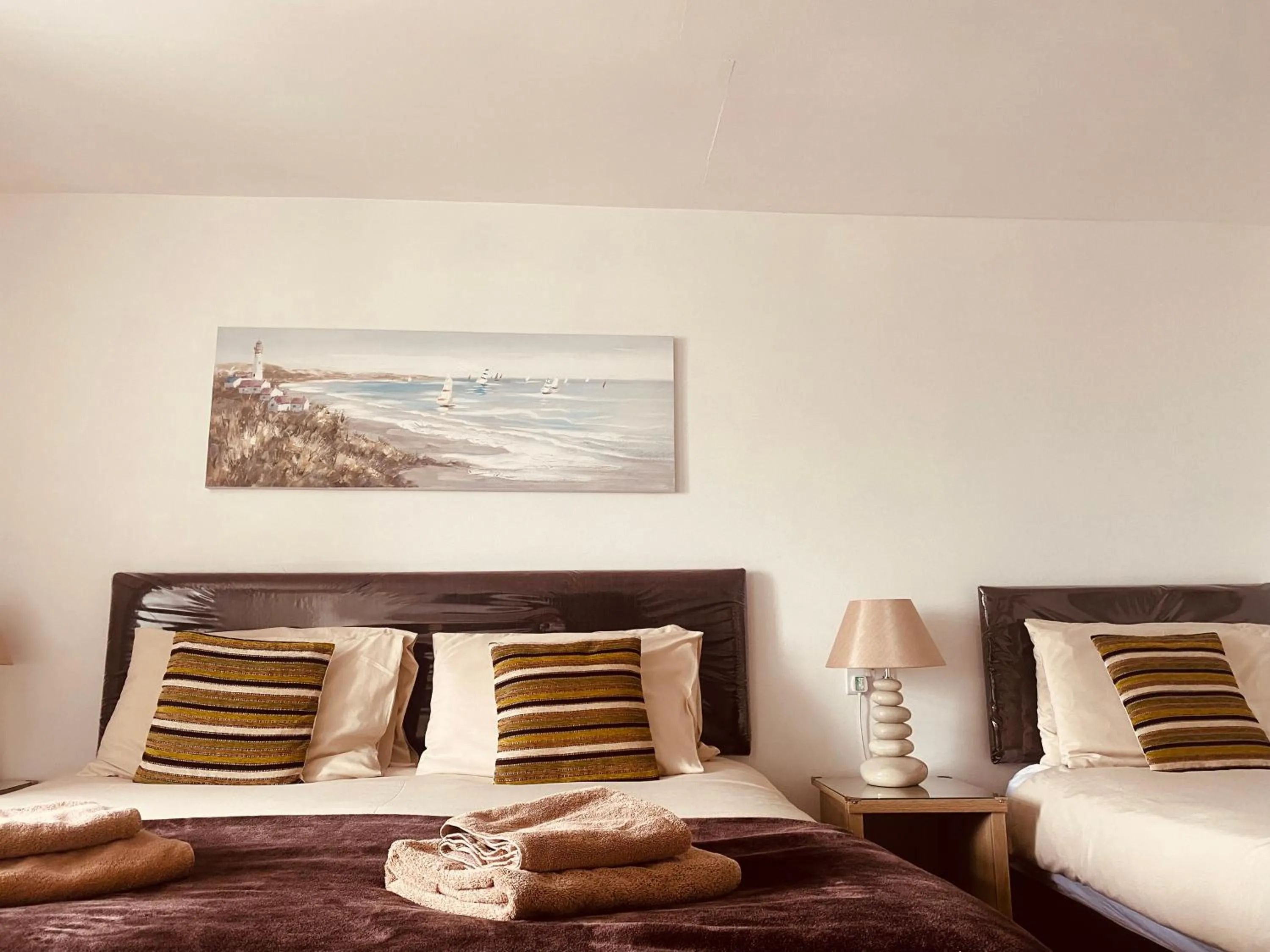 Bedroom, Bed in The Haven
