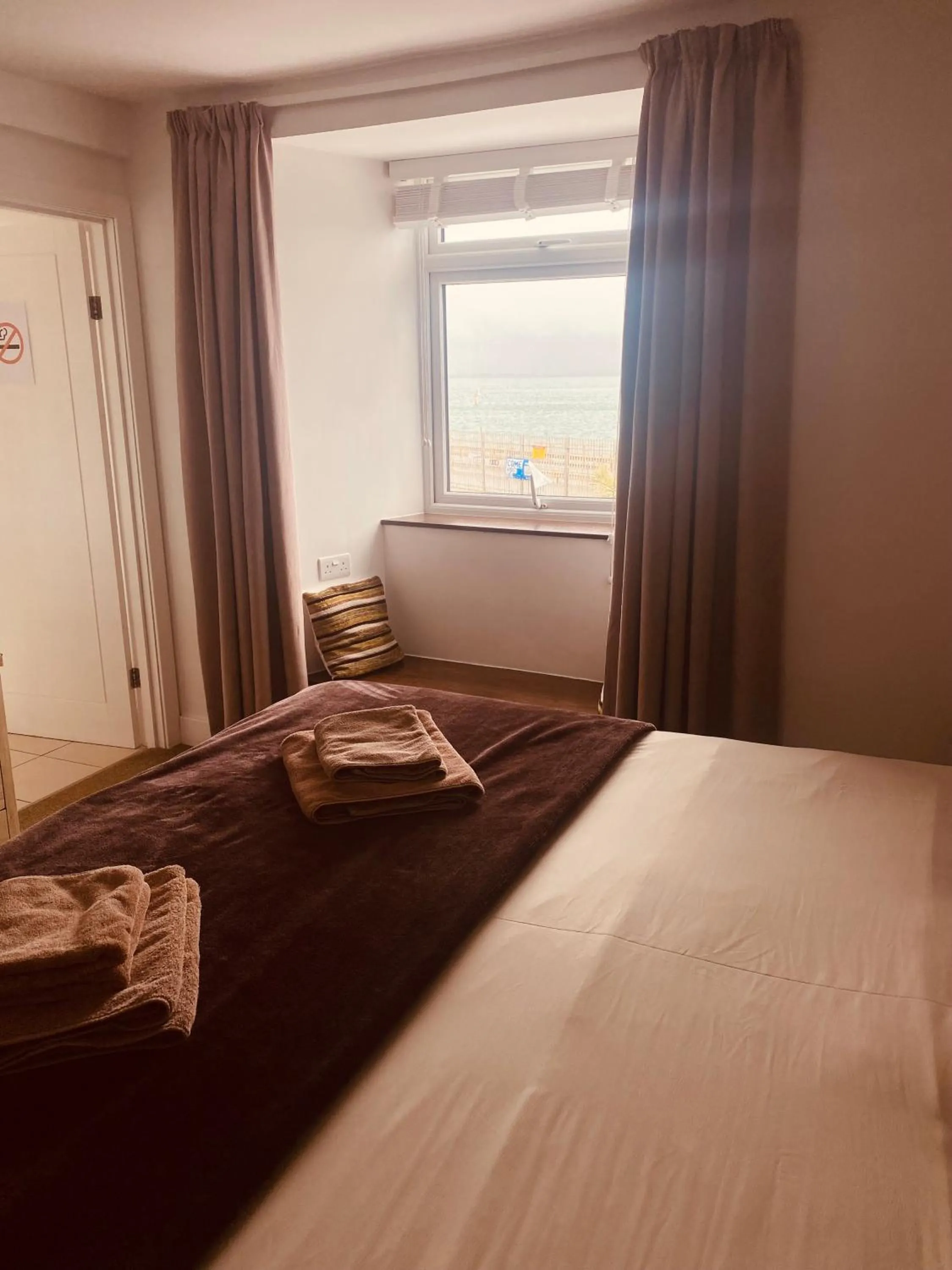 Bedroom, Bed in The Haven