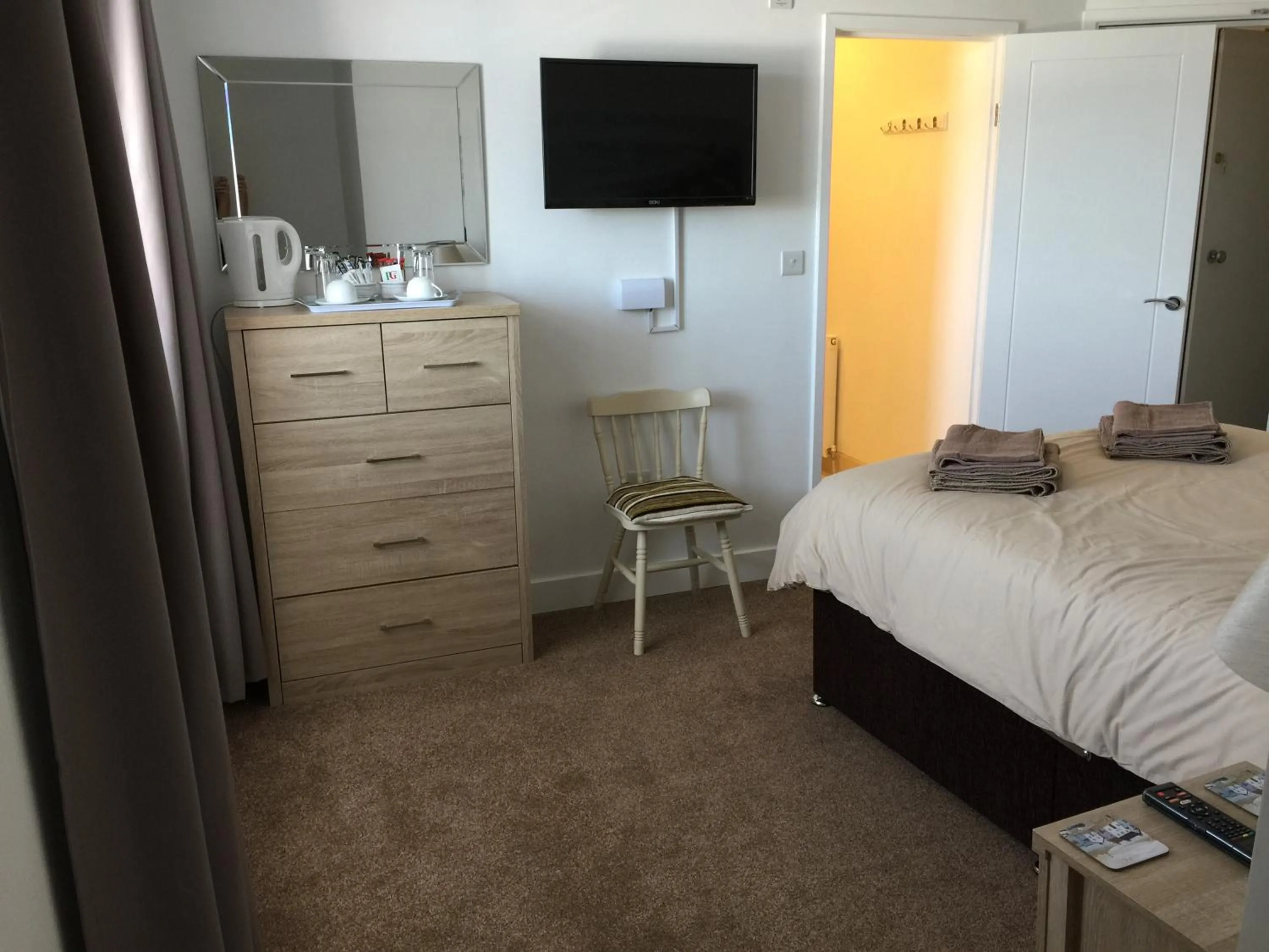 Bedroom, Bed in The Haven