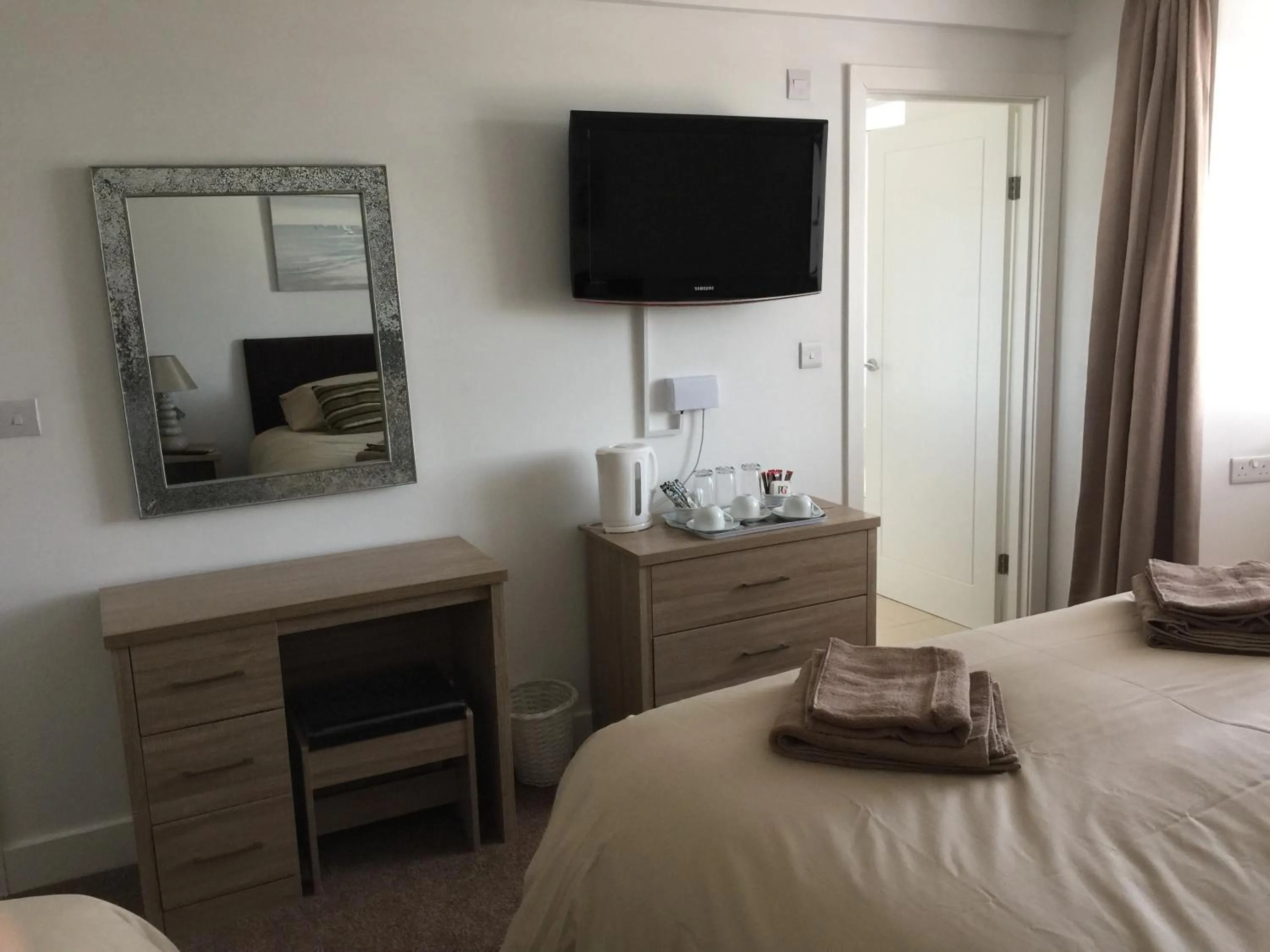 Bedroom, Bed in The Haven