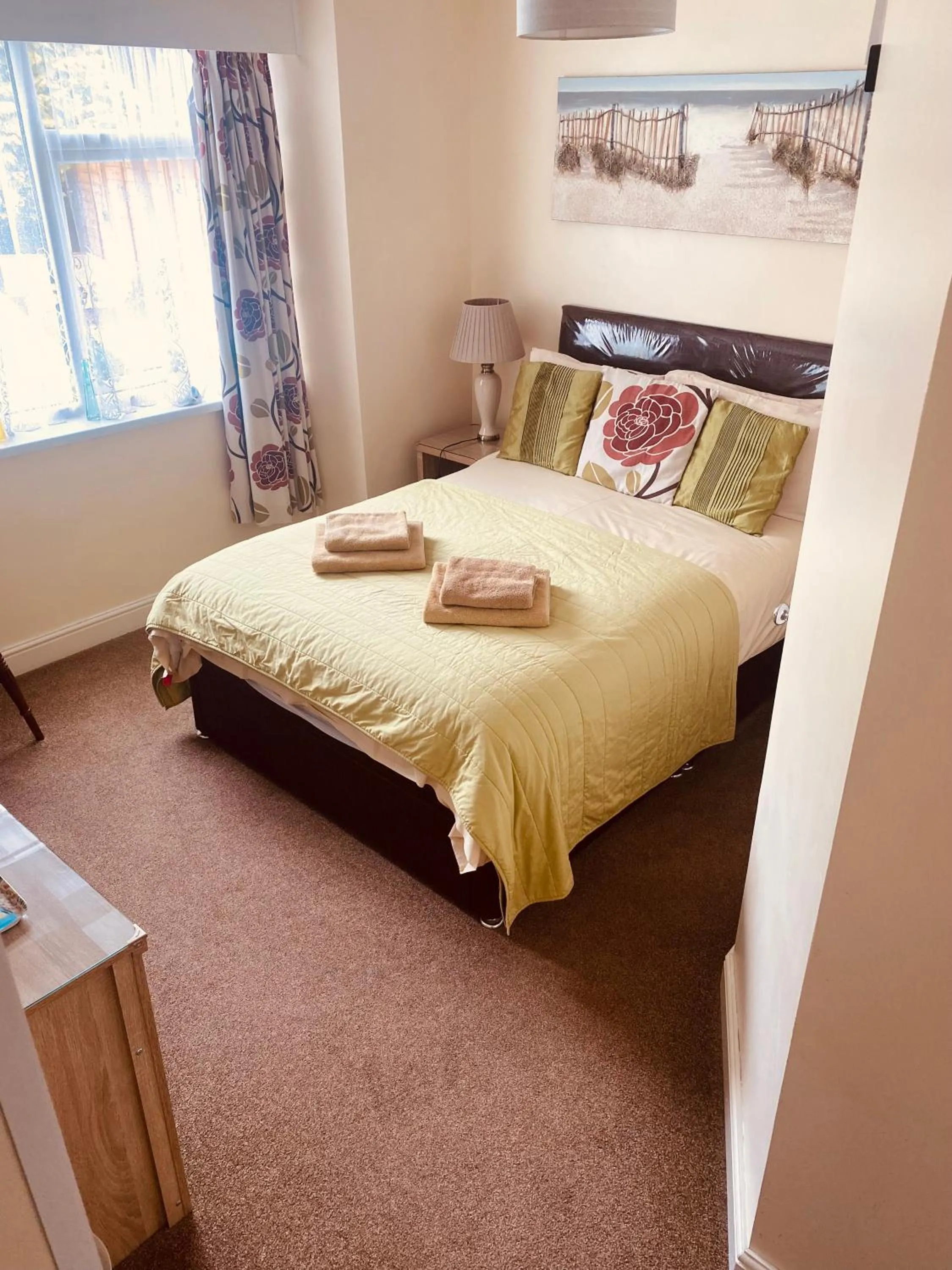 Bedroom, Bed in The Haven