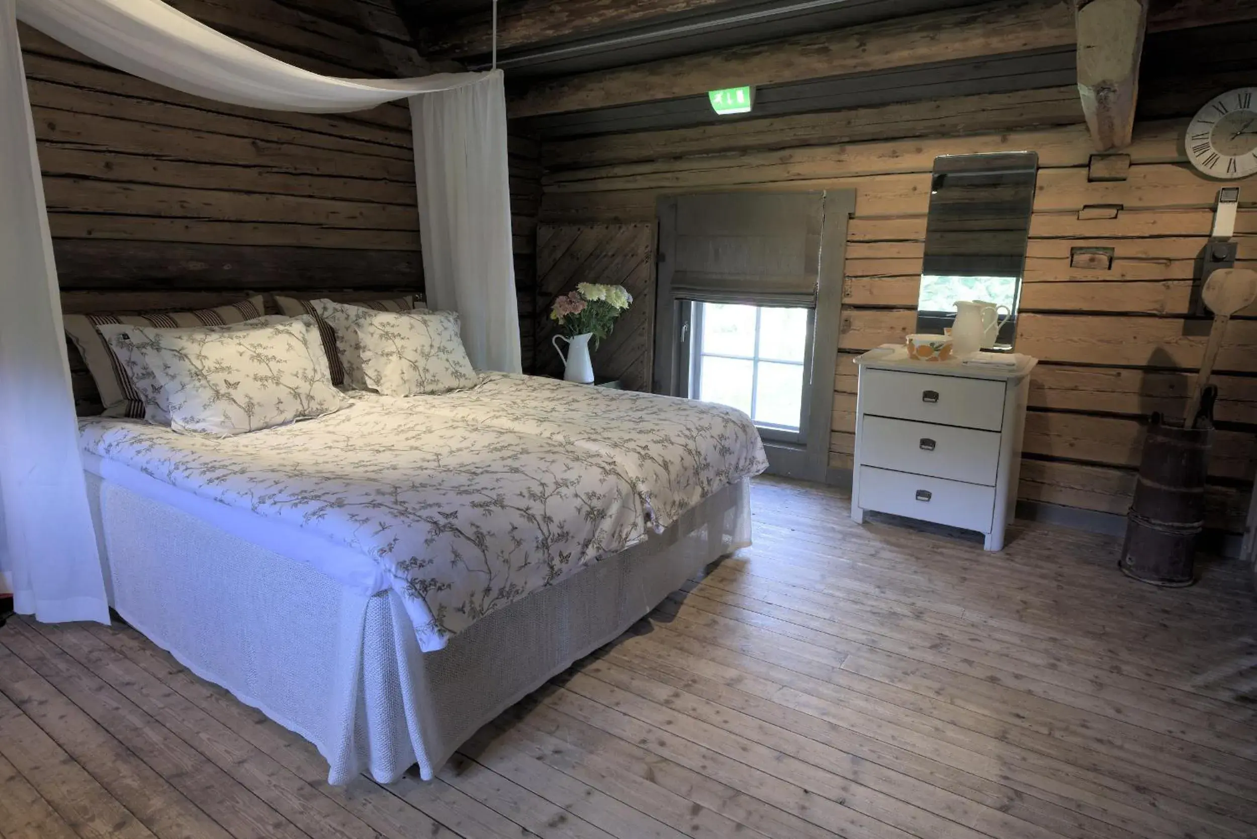 One-Bedroom Cottage with Terrace in Hotel Krapi One-Bedroom Cottage with Terrace in Hotel Krapi