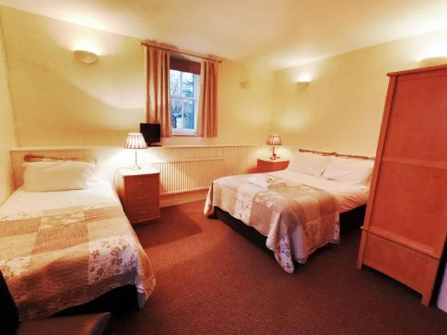 Bed in Strands Hotel/Screes Inn & Micro Brewery