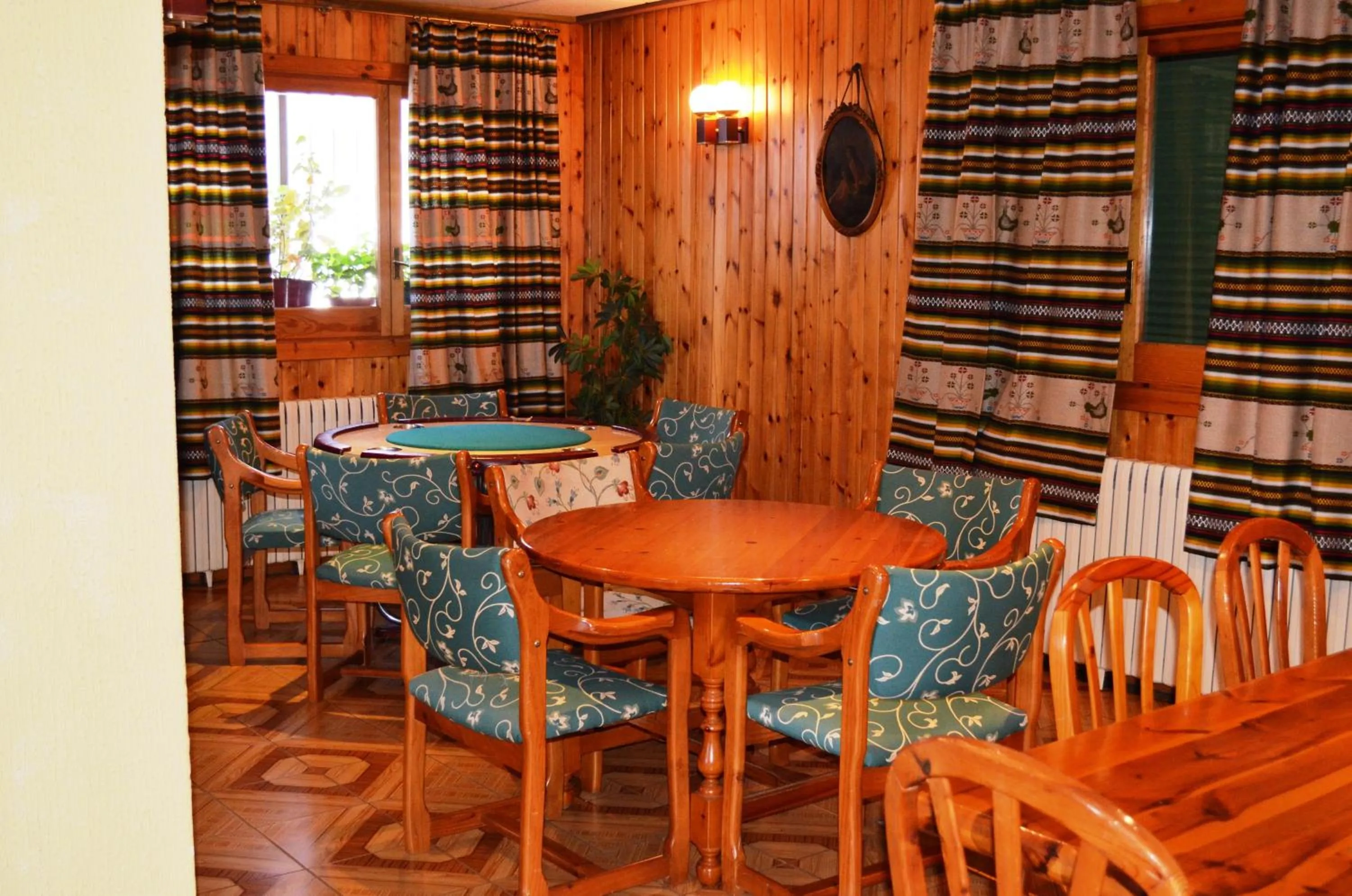 Game Room in Hotel Suiza