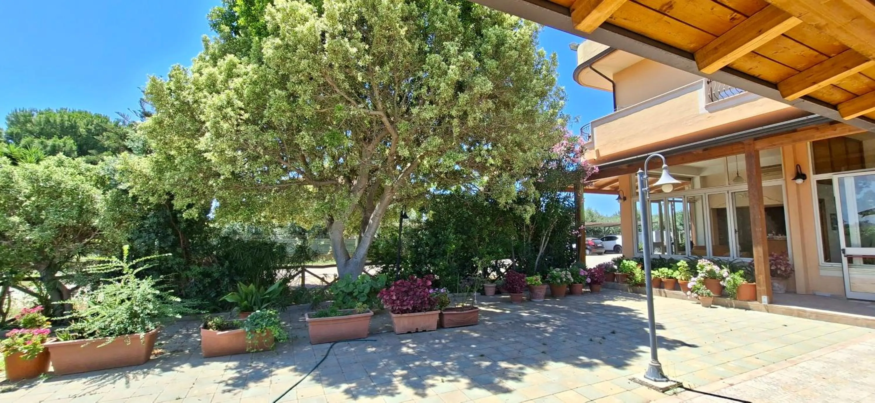 Hotel Ristorante La Decanata