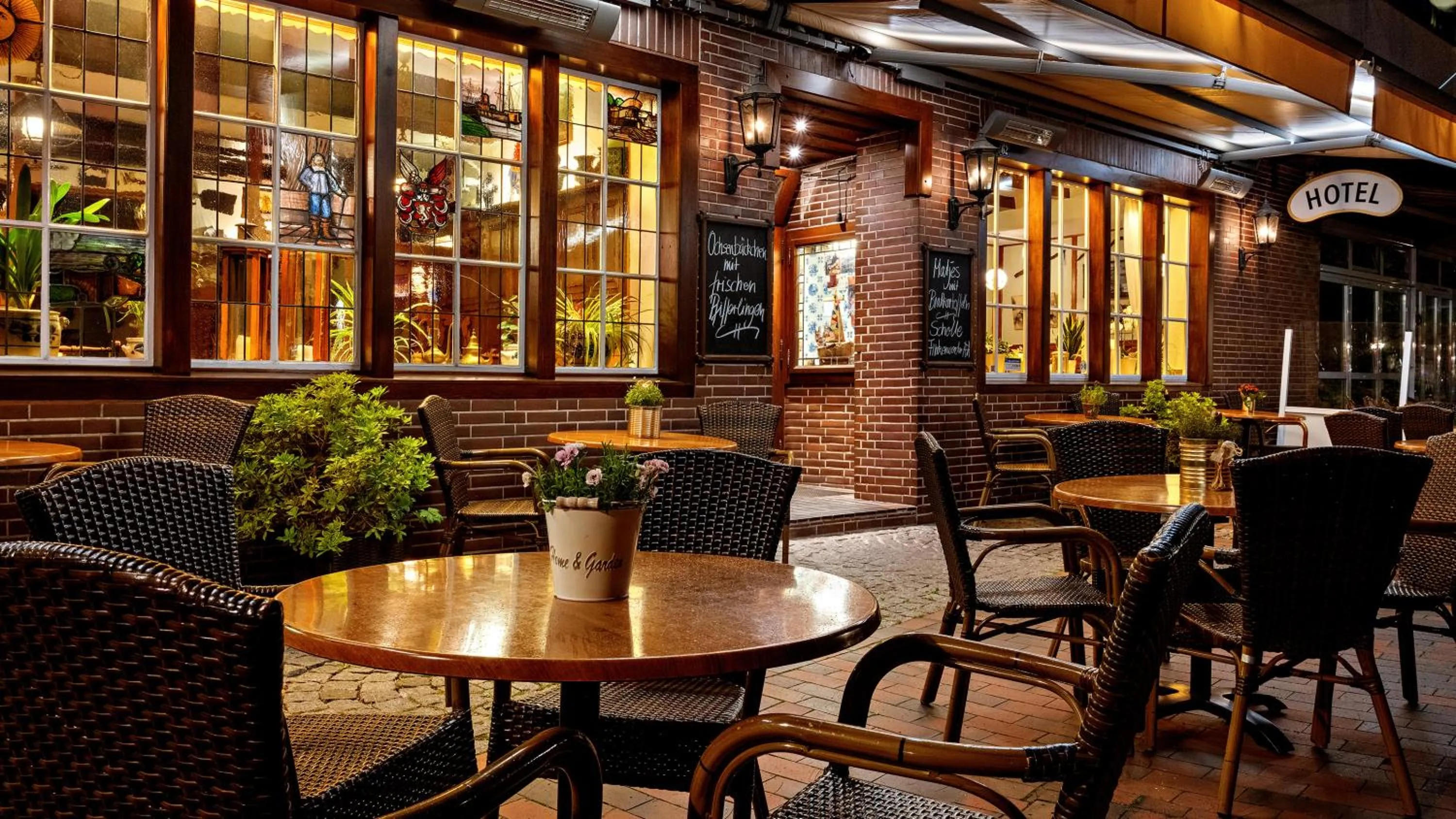 Restaurant/places to eat in Altes Gasthaus Kuhr - Hotel & Restaurant