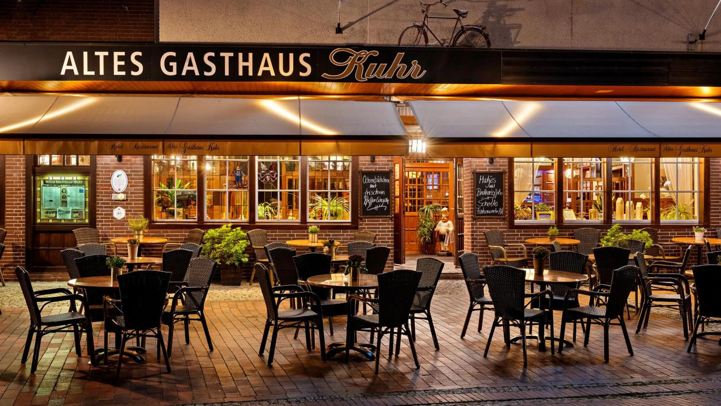 Property building in Altes Gasthaus Kuhr - Hotel & Restaurant