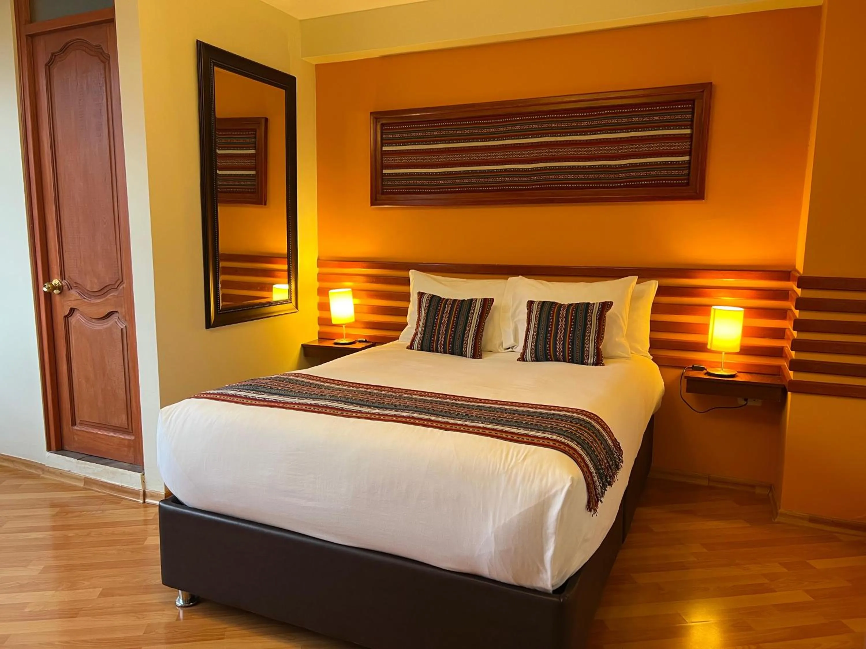 Photo of the whole room, Bed in Hotel Chinchero Boutique & Tours