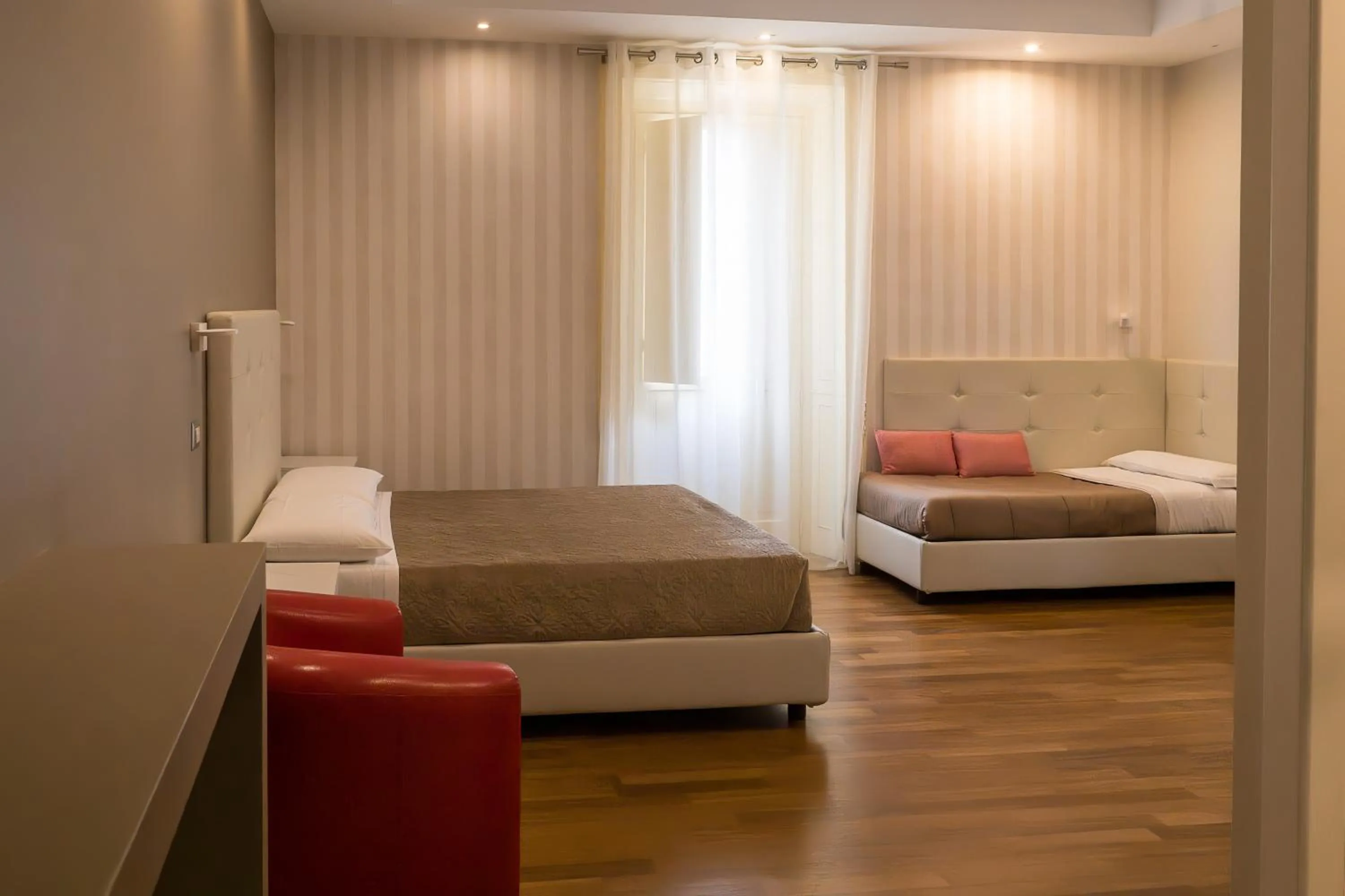 Bedroom, Bed in Borghese Executive Suite