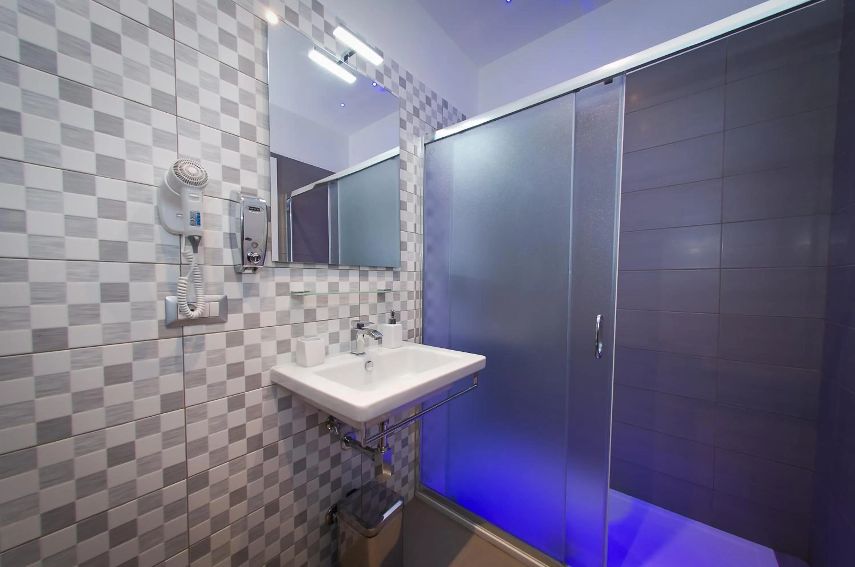 Borghese Executive Suite