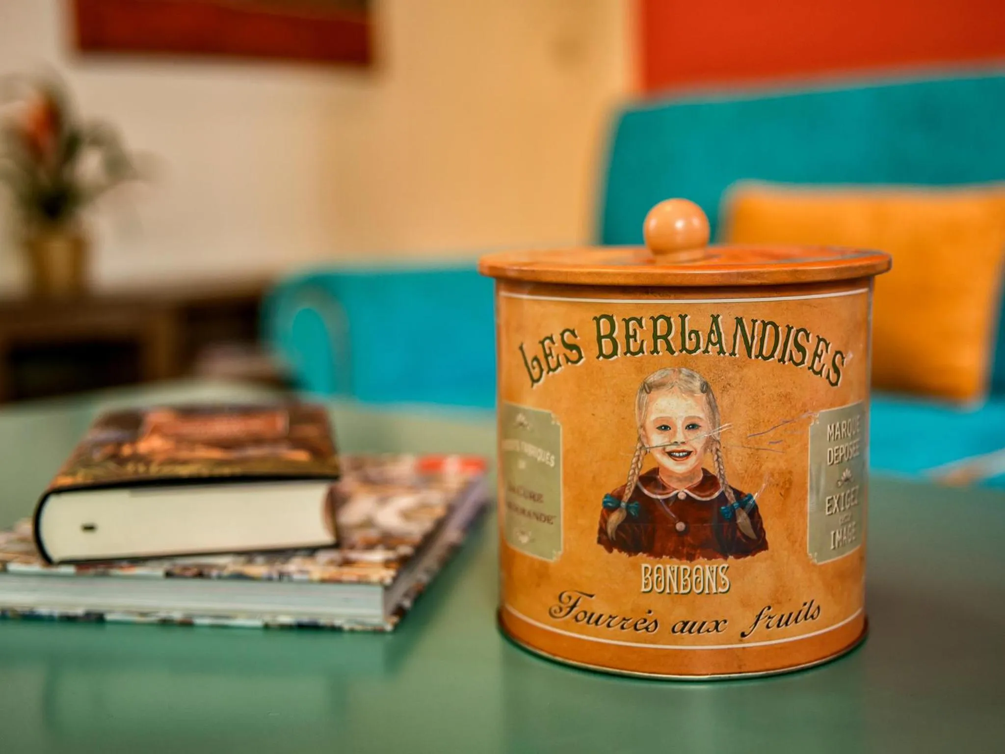 Decorative detail in Singular Pilatos