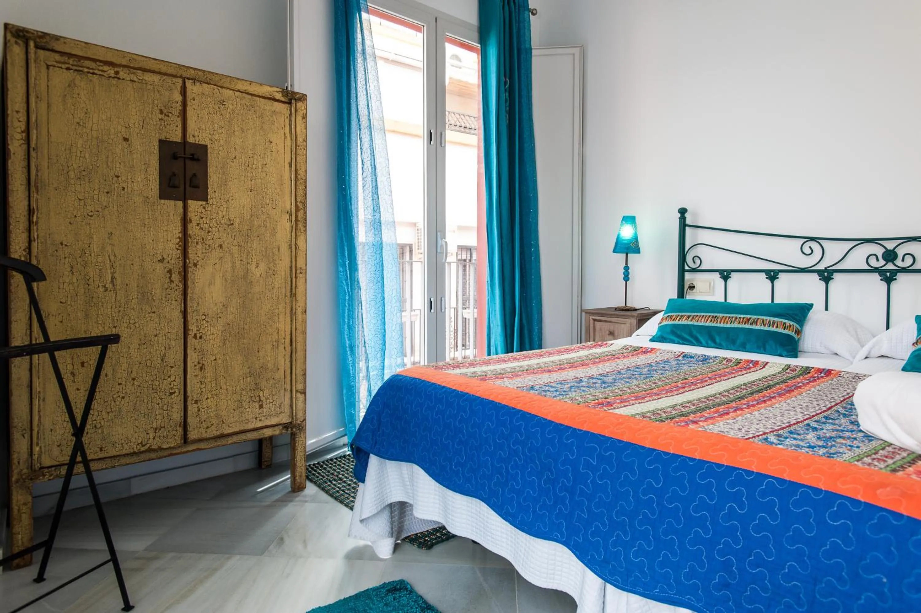 Bedroom, Bed in Singular Pilatos