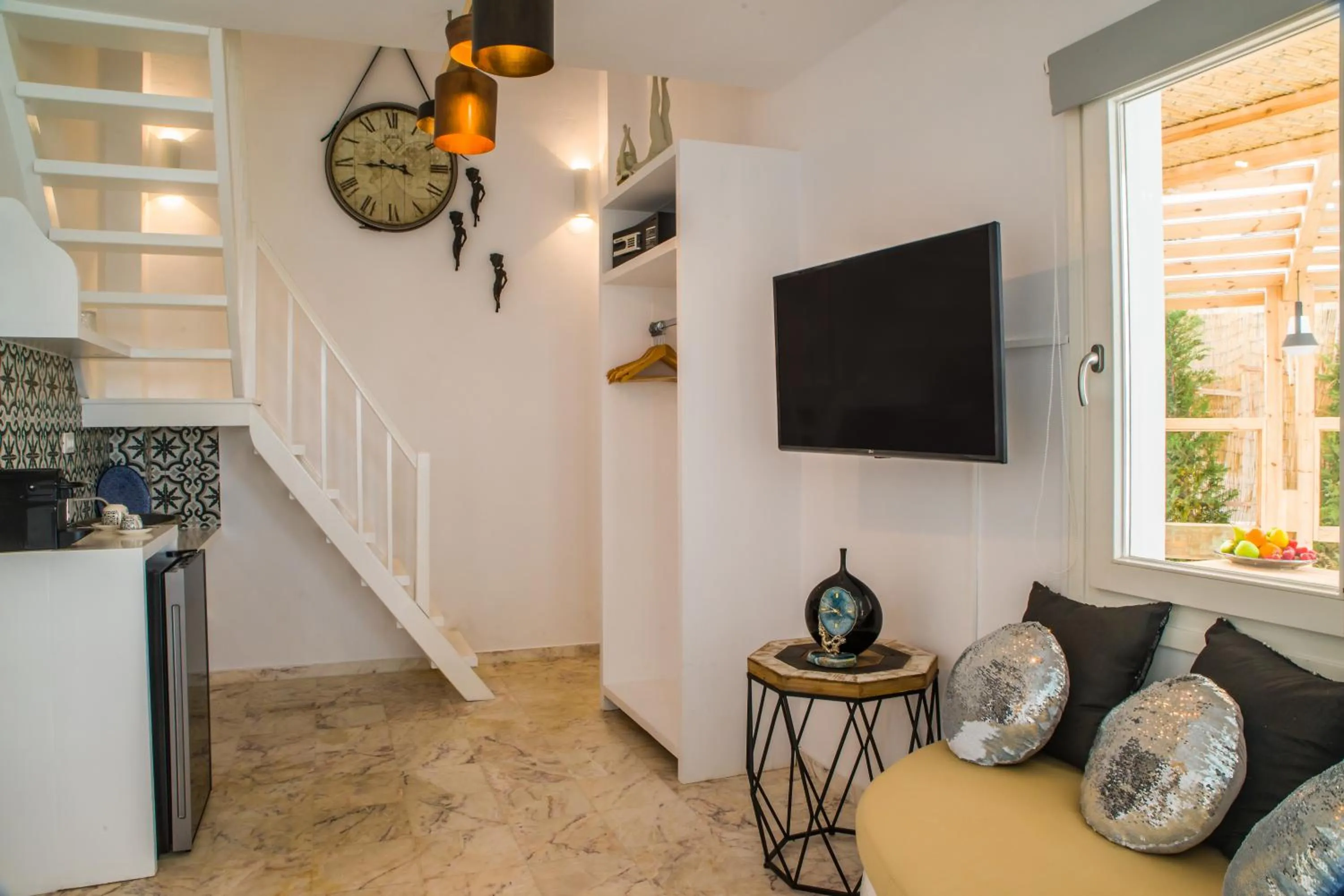 TV and multimedia in Summer Lovers Villa