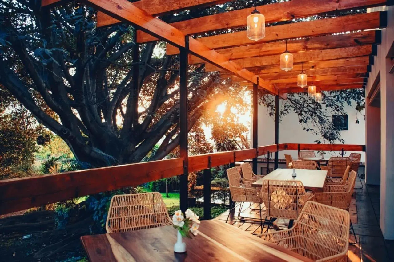 Restaurant/places to eat in La Provence Restaurant & Hotel Boutique