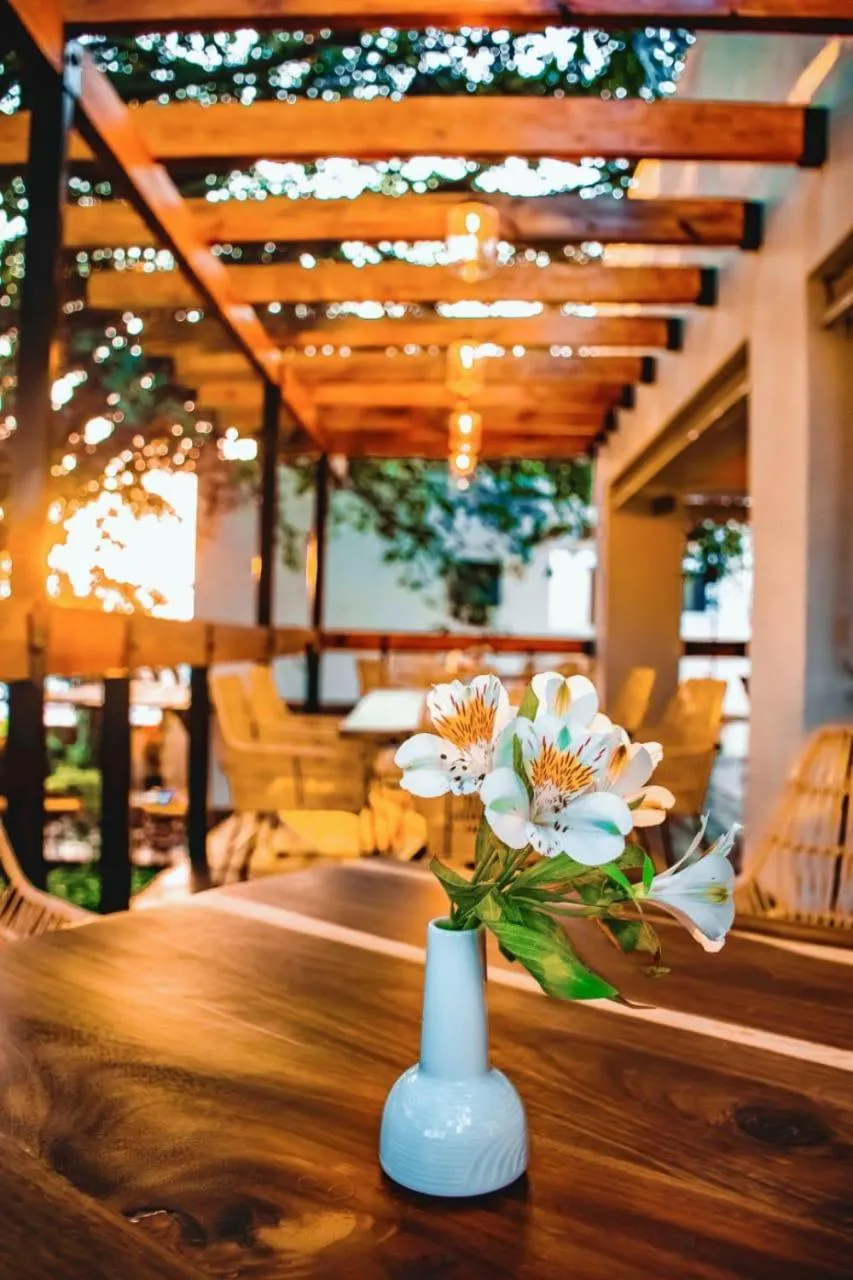 Restaurant/places to eat in La Provence Restaurant & Hotel Boutique