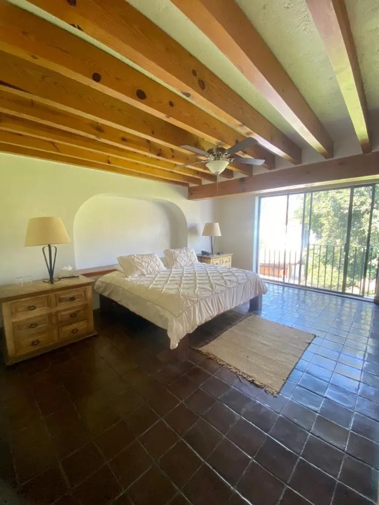 Bed in La Provence Restaurant & Hotel Boutique