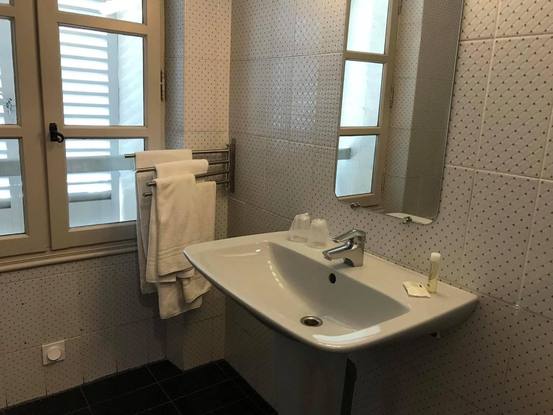 L'Annexe Plaisance - Hôtel Non Climatisé